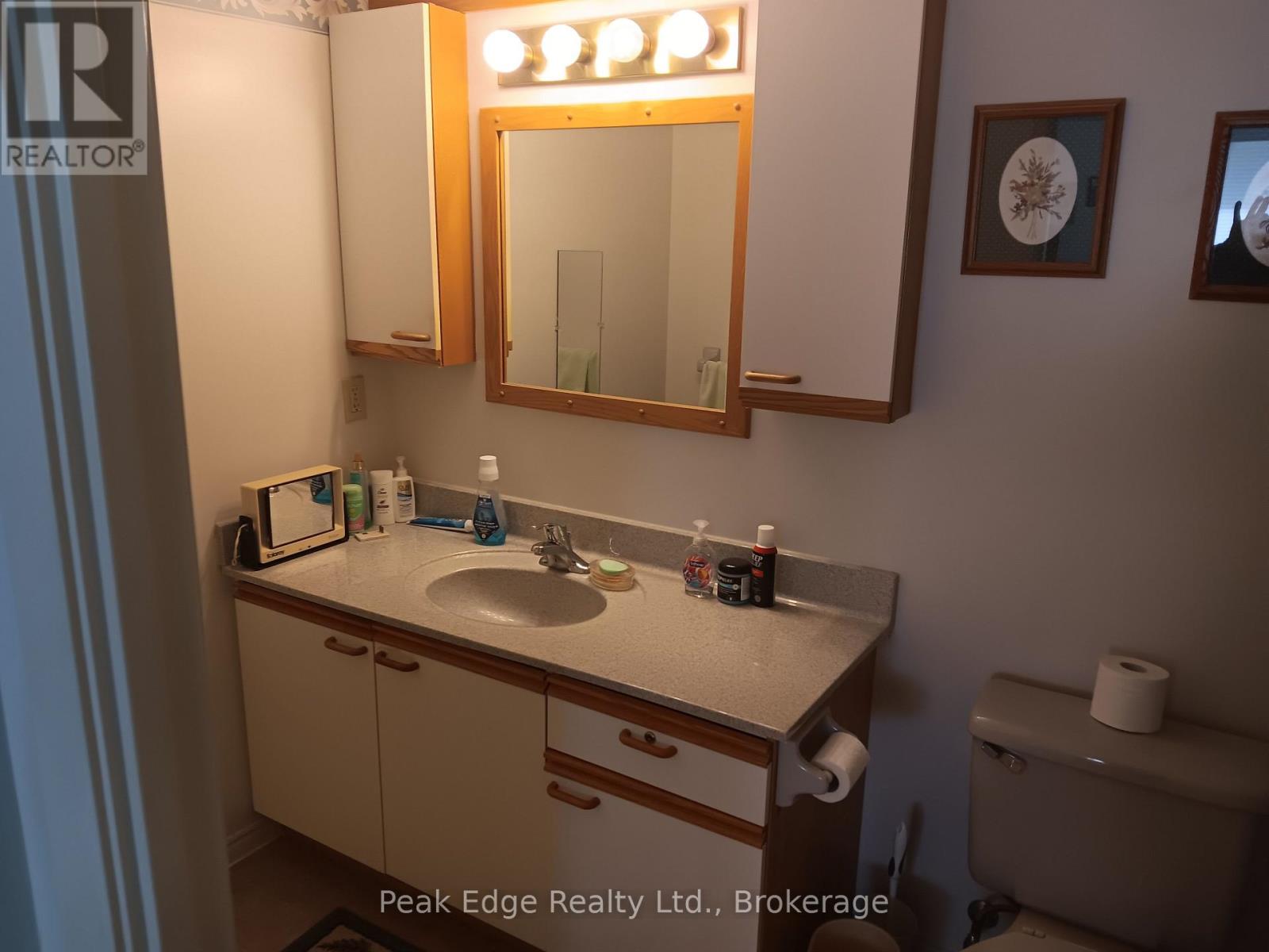 303 - 536 11th Avenue Property Photo 24