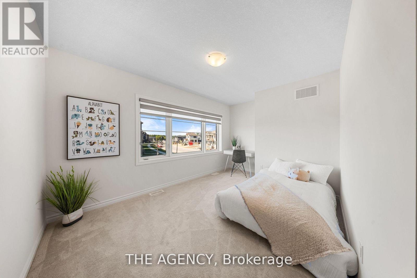 1 Bee Crescent Property Photo 29