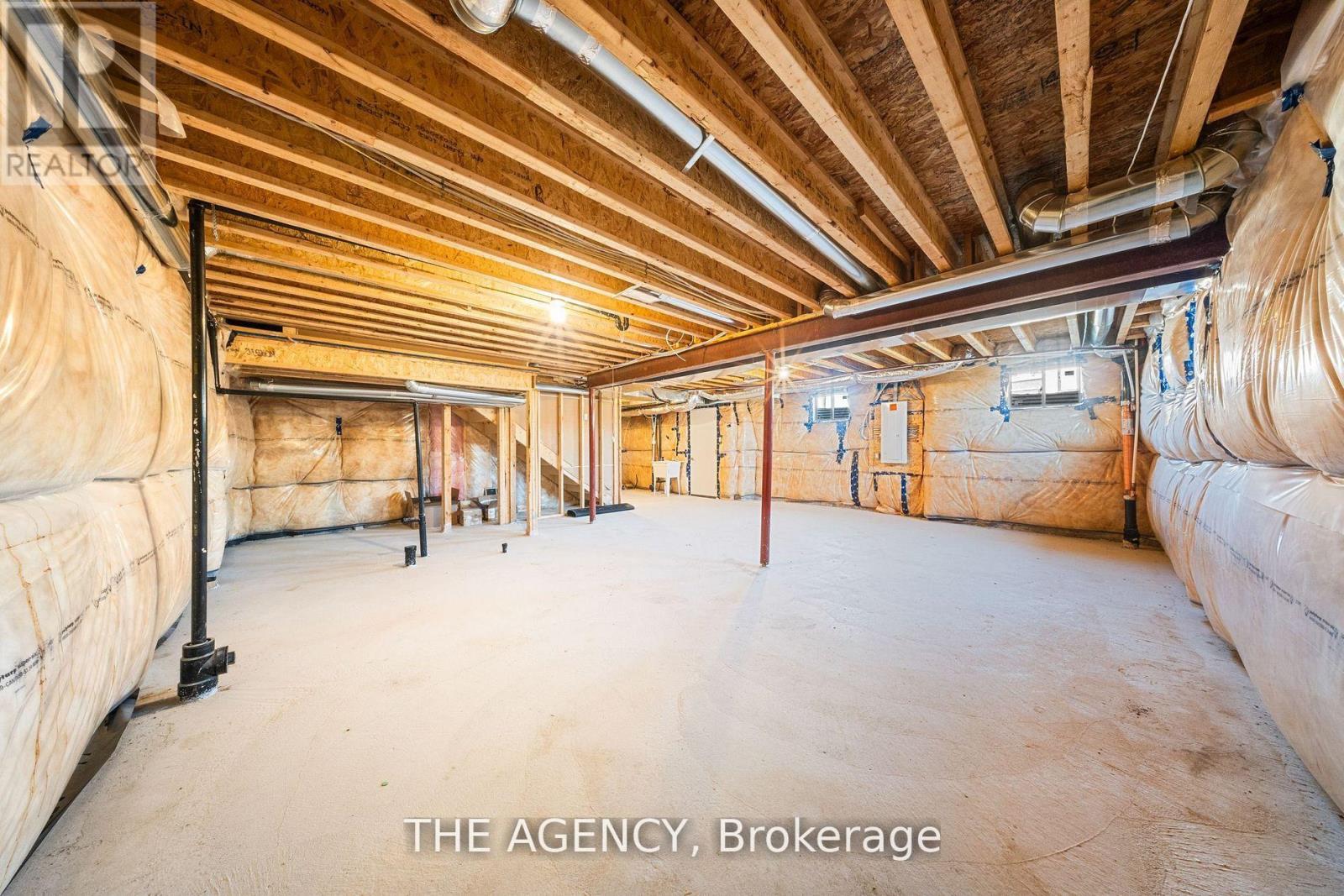 1 Bee Crescent Property Photo 39