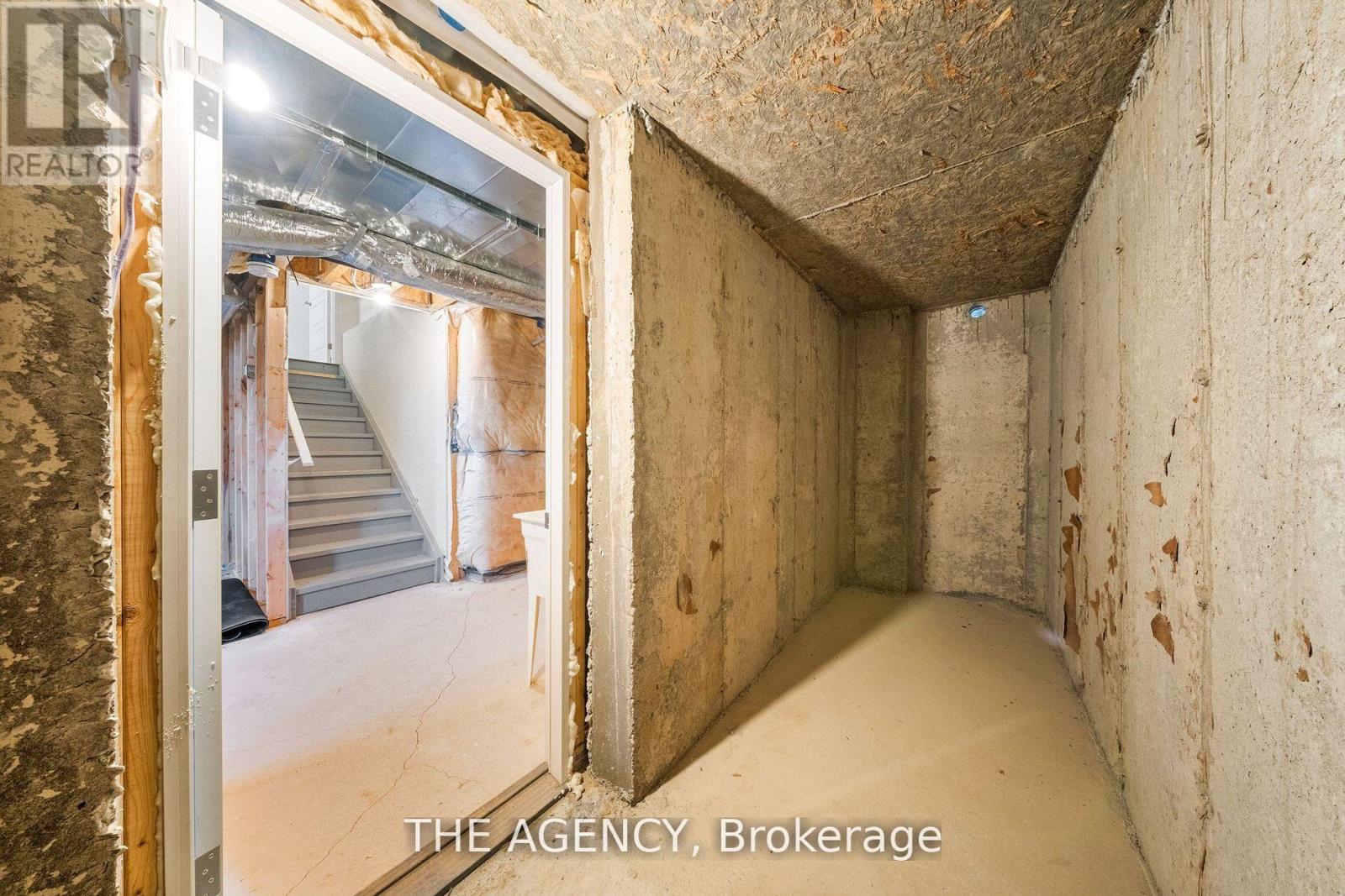 1 Bee Crescent Property Photo 40
