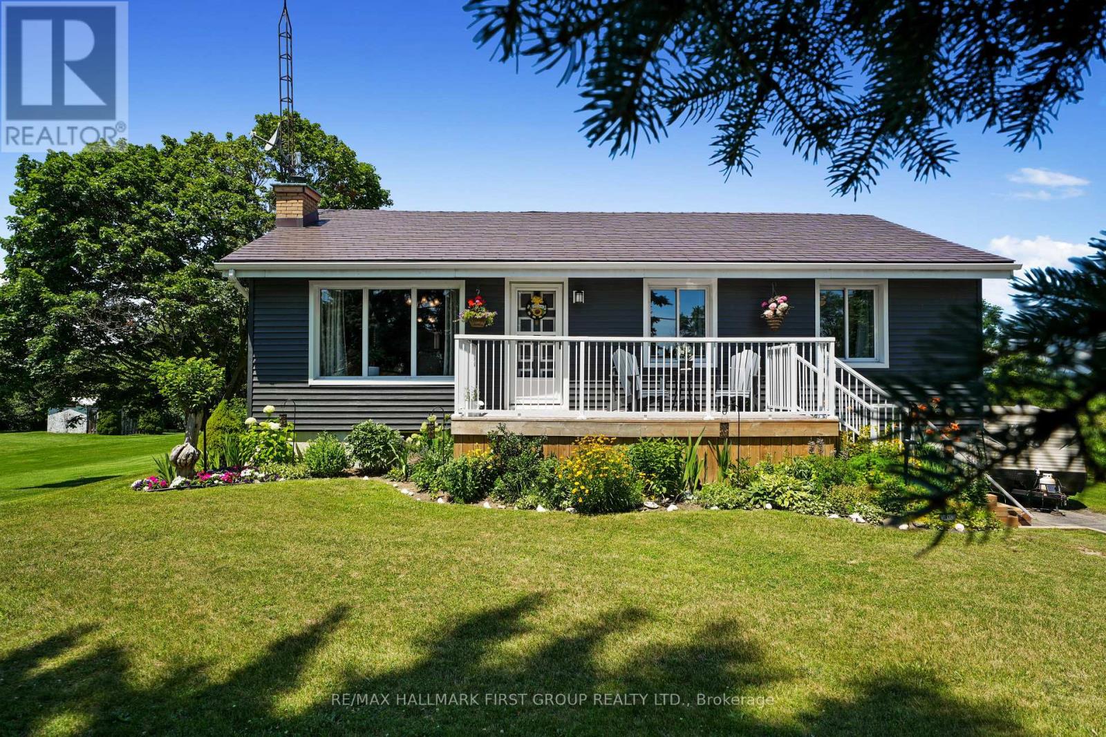 7638 Telephone Road Property Photo 4