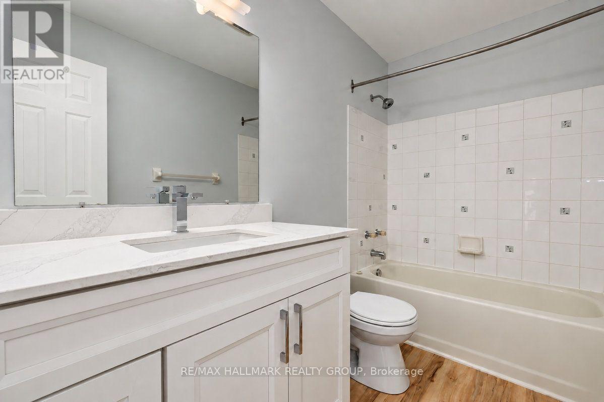 52 Piper Crescent Property Photo 32