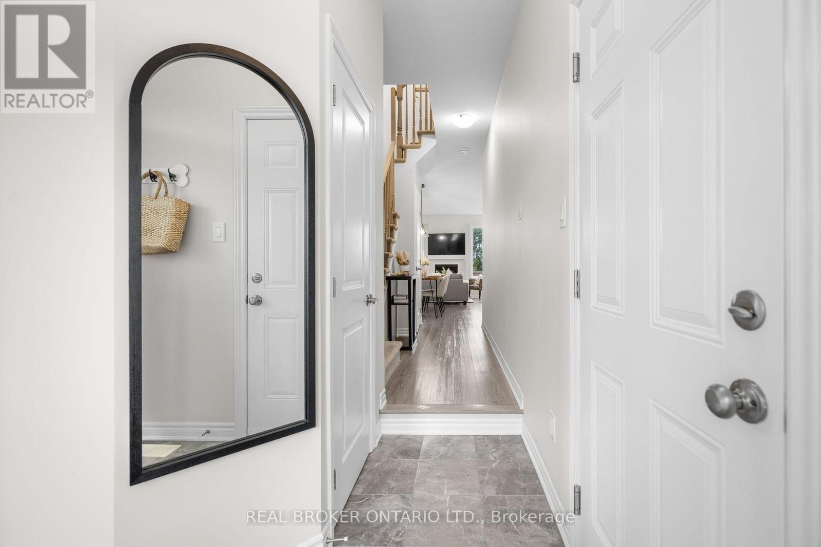 300 Livery Street Property Photo 4