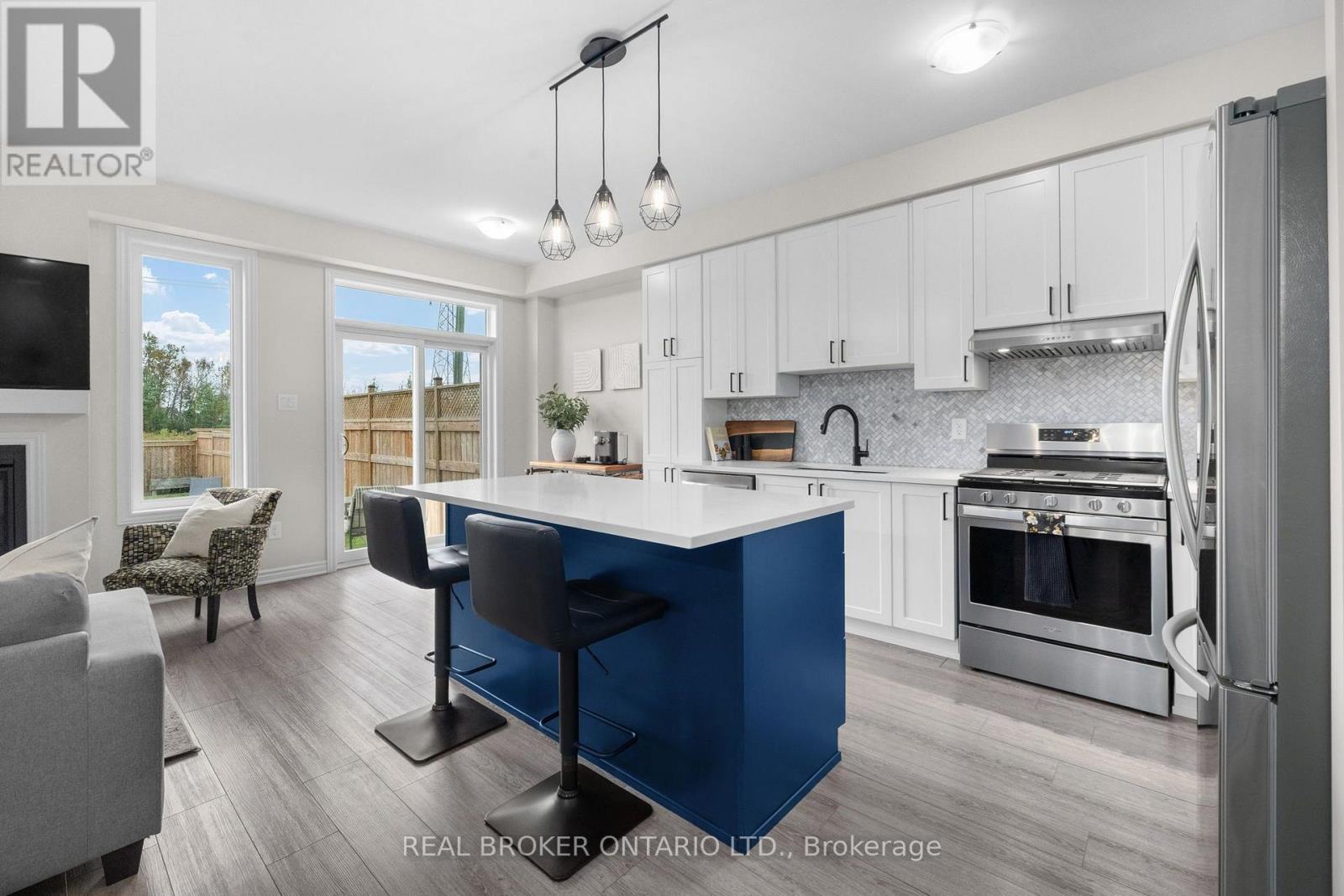 300 Livery Street Property Photo 6