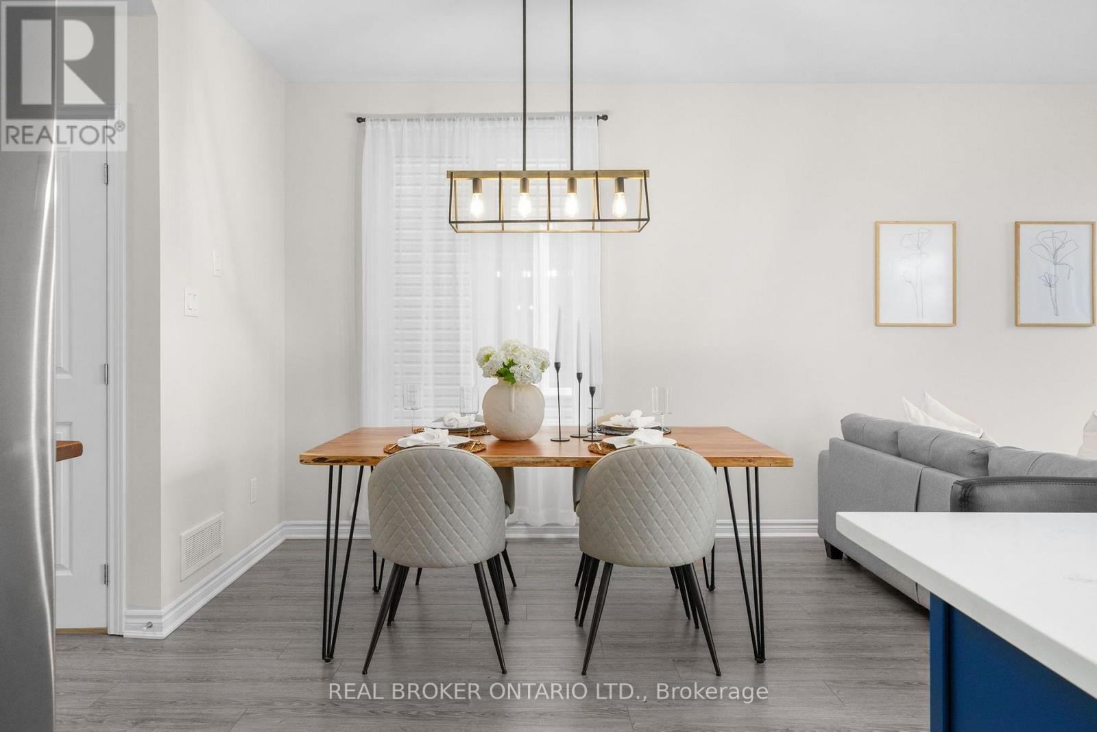 300 Livery Street Property Photo 11