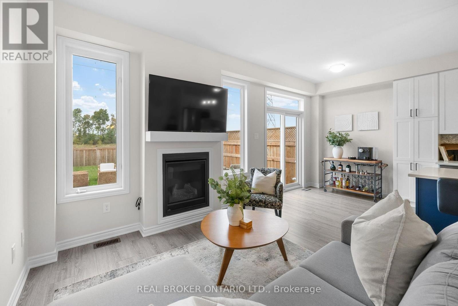 300 Livery Street Property Photo 13