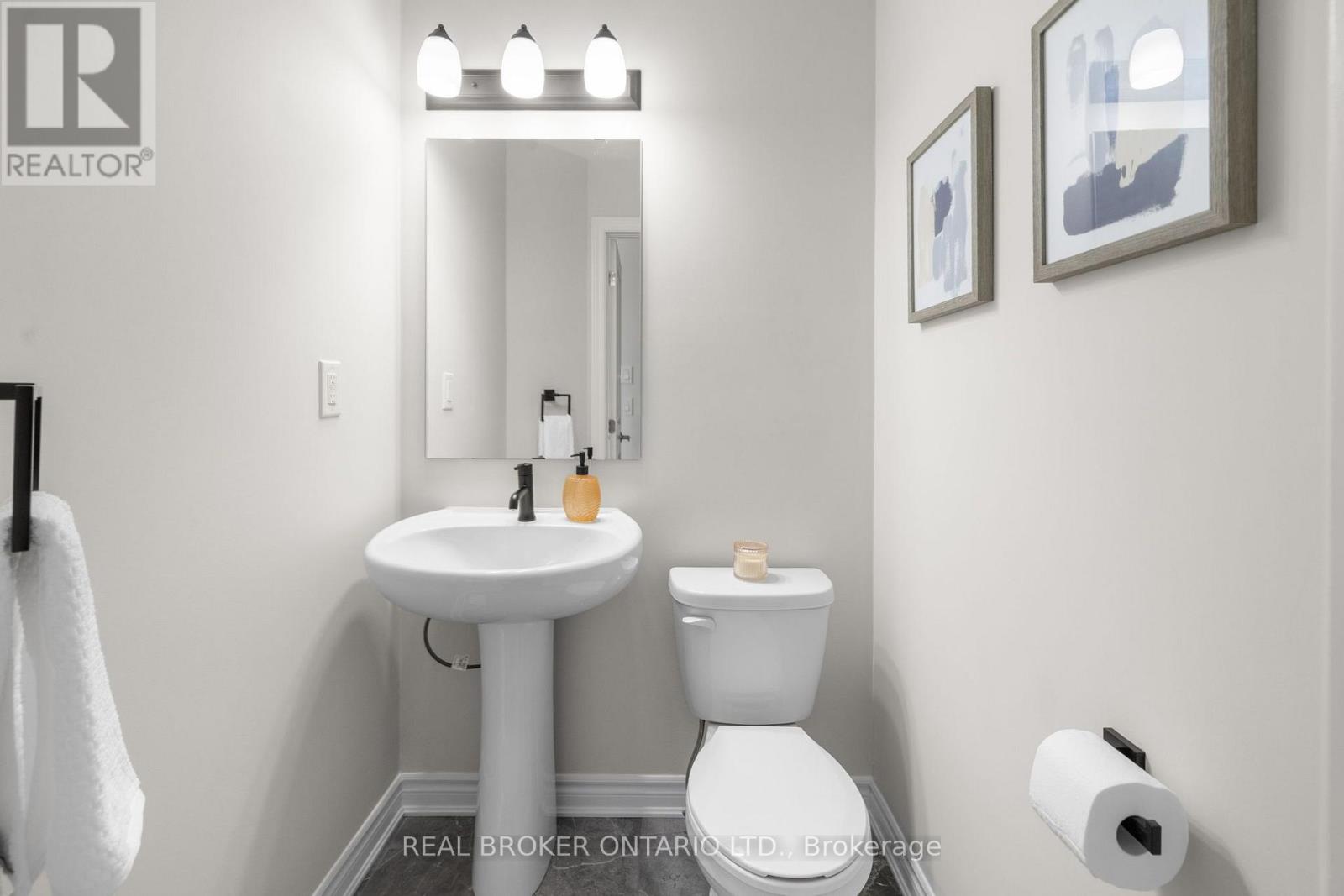 300 Livery Street Property Photo 14