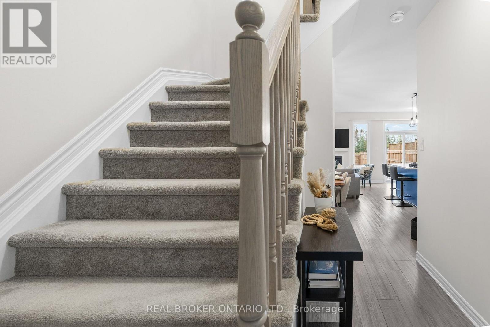 300 Livery Street Property Photo 15