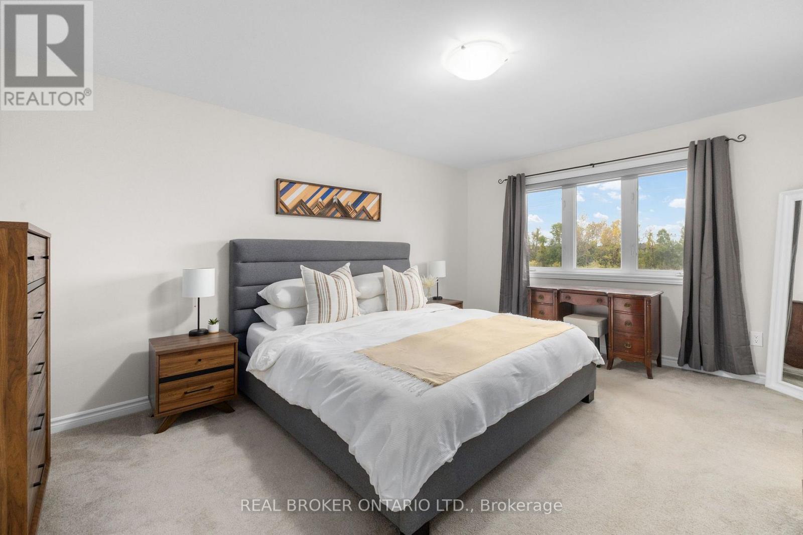 300 Livery Street Property Photo 16
