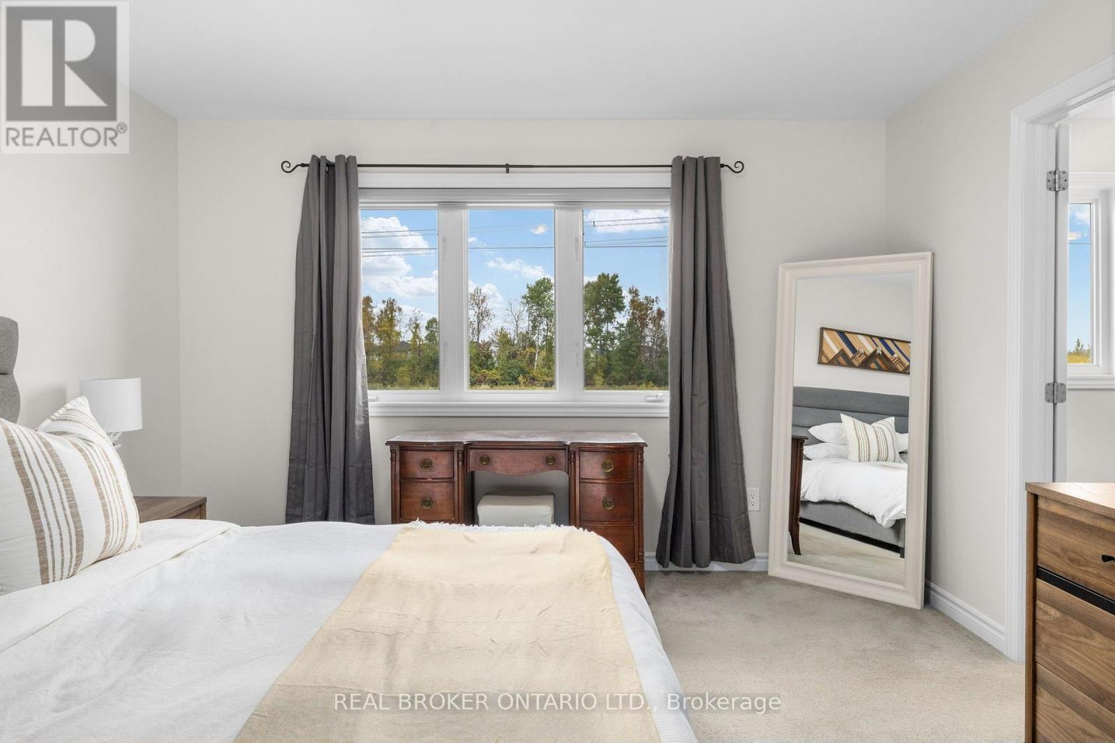 300 Livery Street Property Photo 17