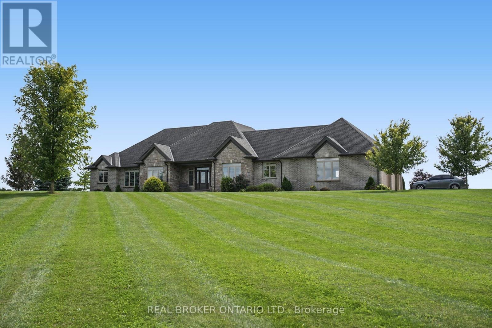 204364 Keswick Road Property Photo 4
