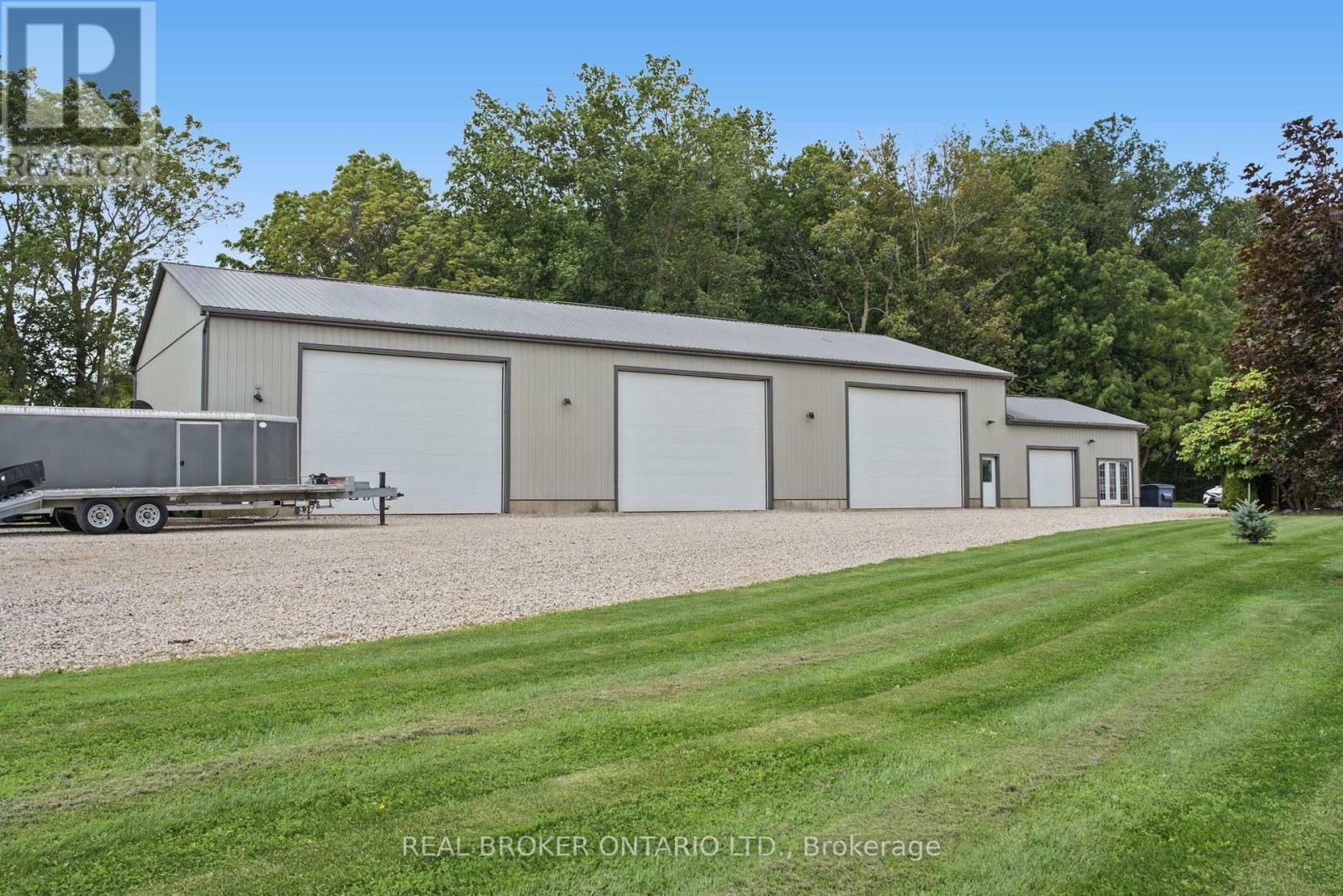 204364 Keswick Road Property Photo 5