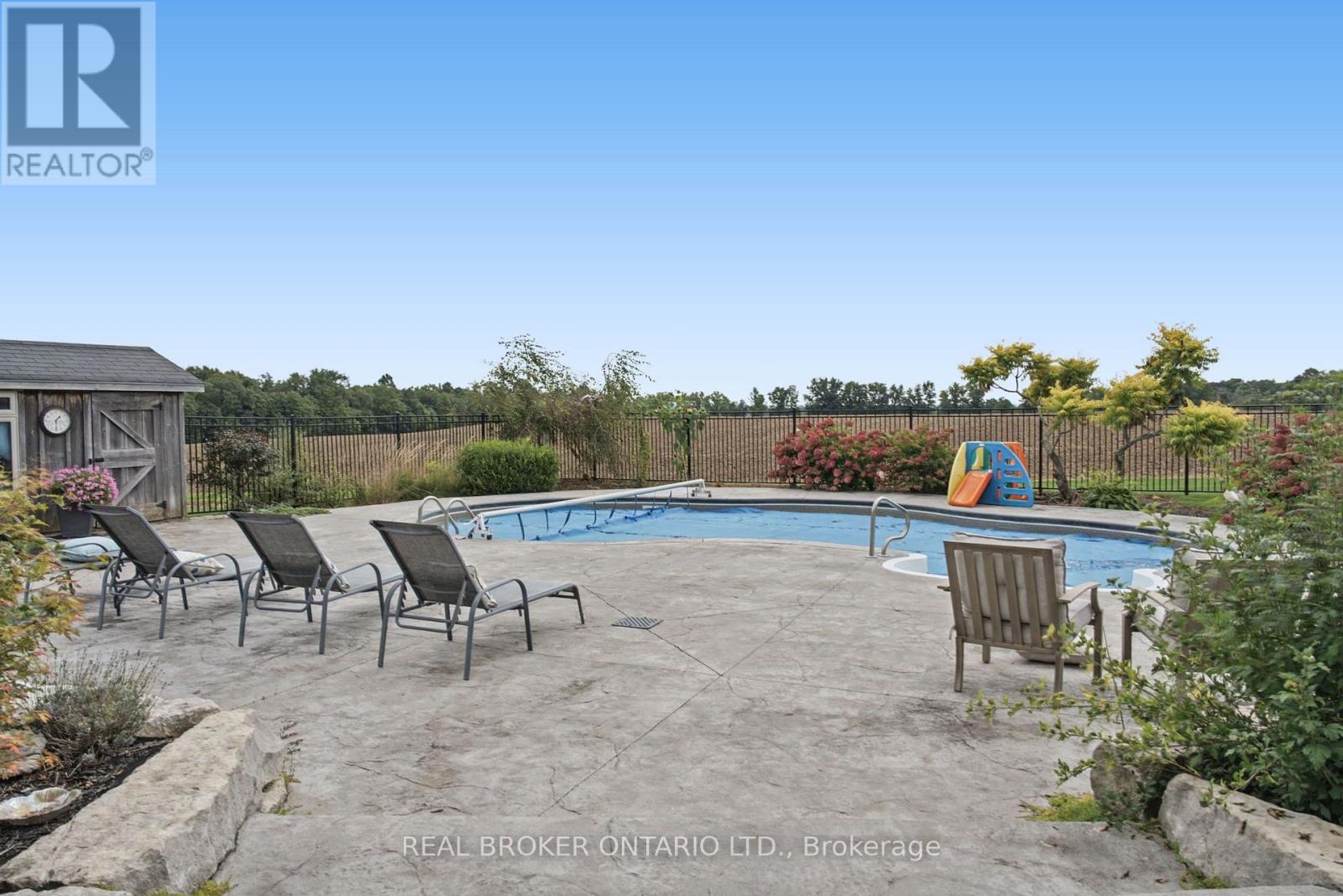 204364 Keswick Road Property Photo 6