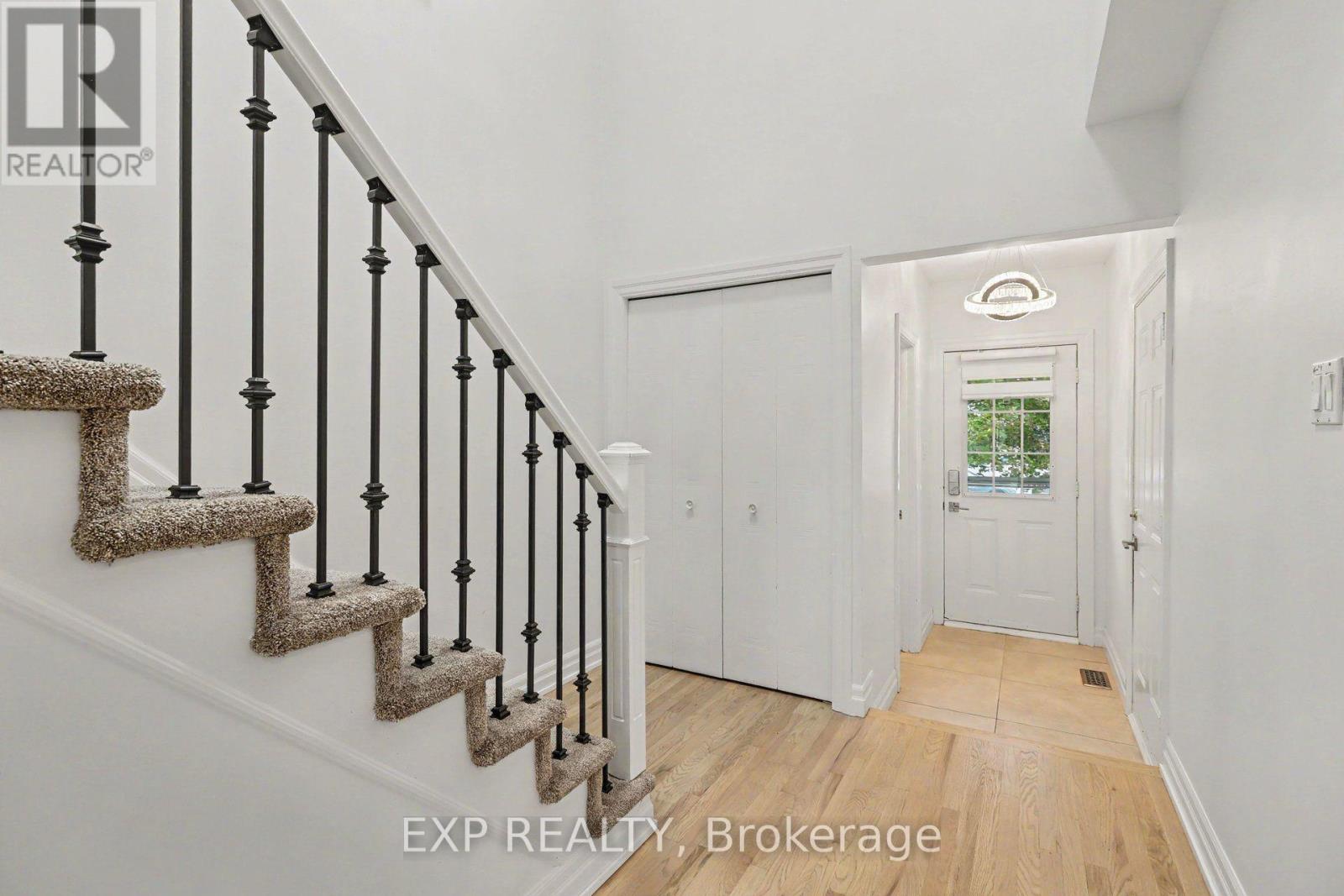 4646 Ogilvie Walk Crescent Property Photo 2