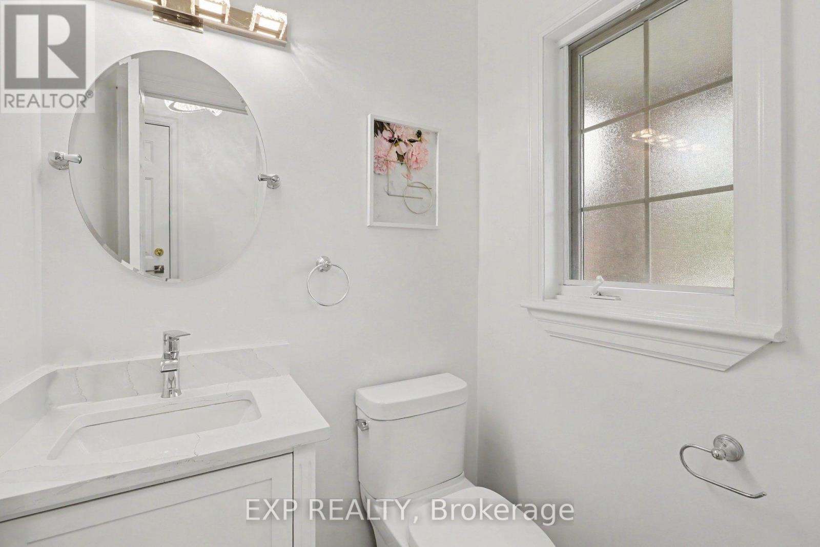 4646 Ogilvie Walk Crescent Property Photo 3