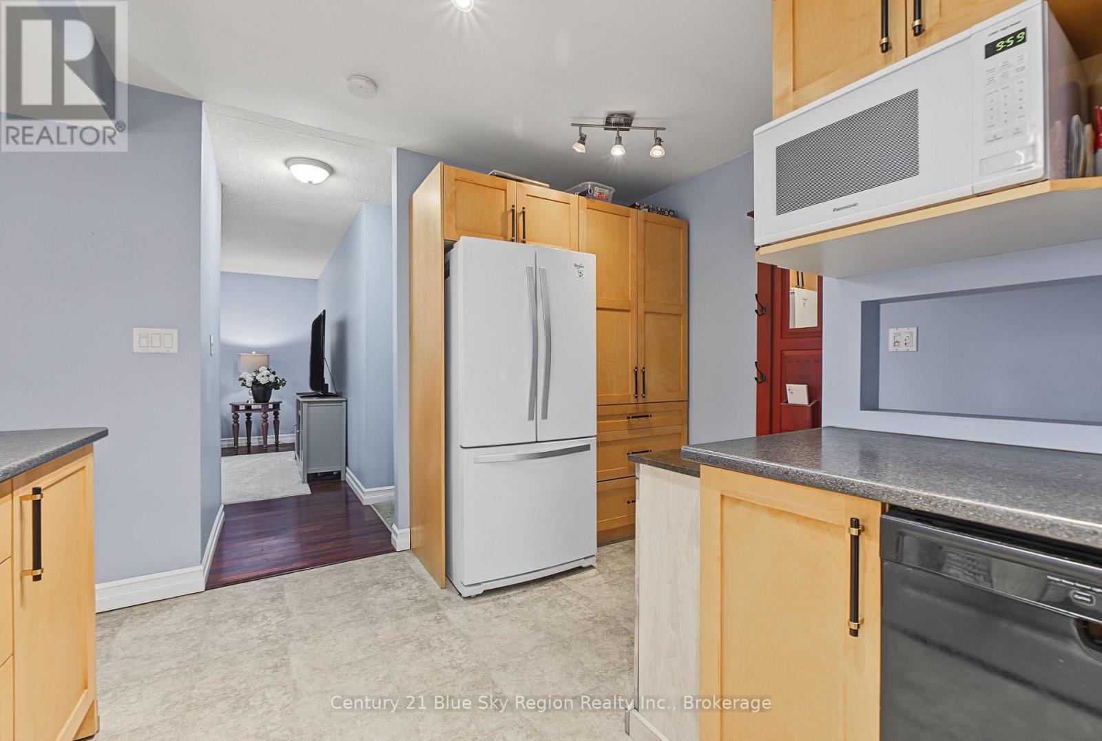 267 Barber Avenue Property Photo 10