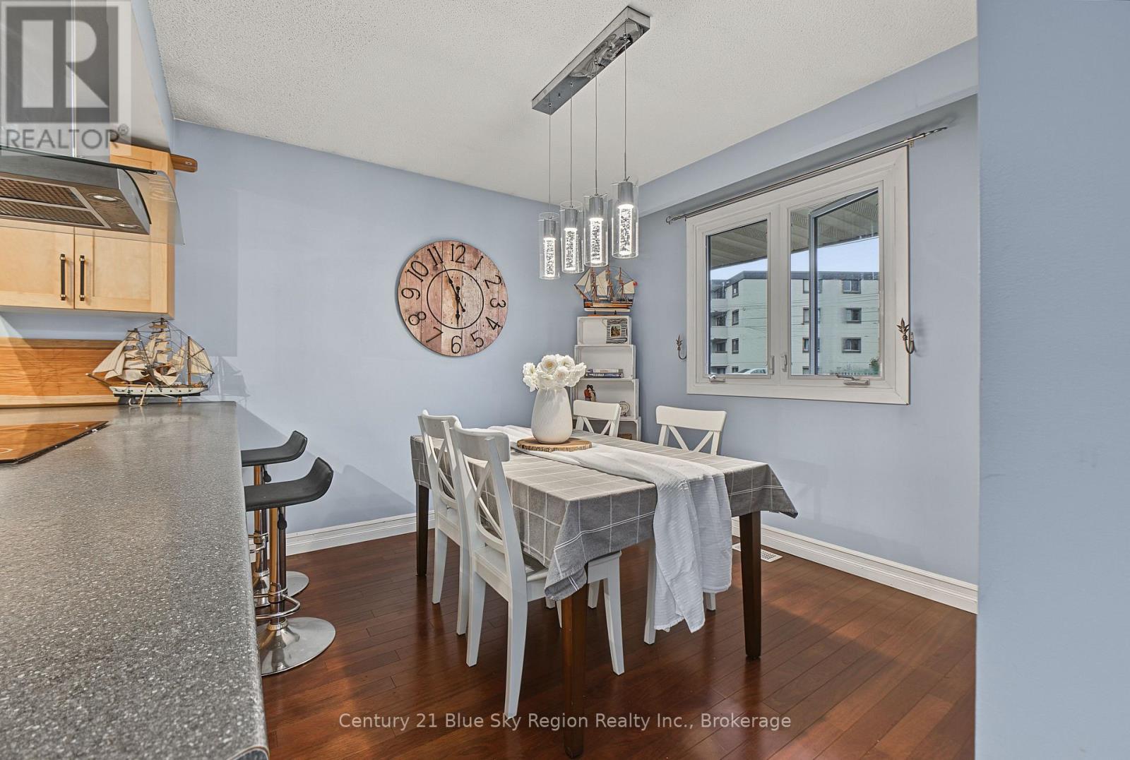 267 Barber Avenue Property Photo 11