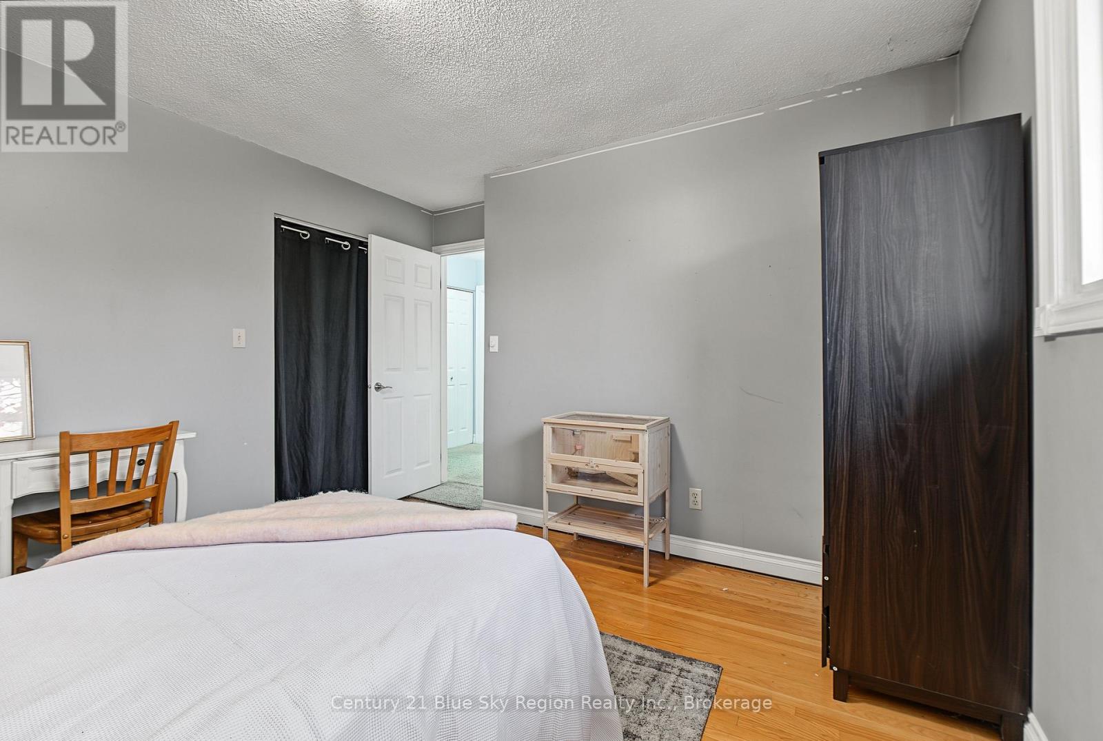 267 Barber Avenue Property Photo 18