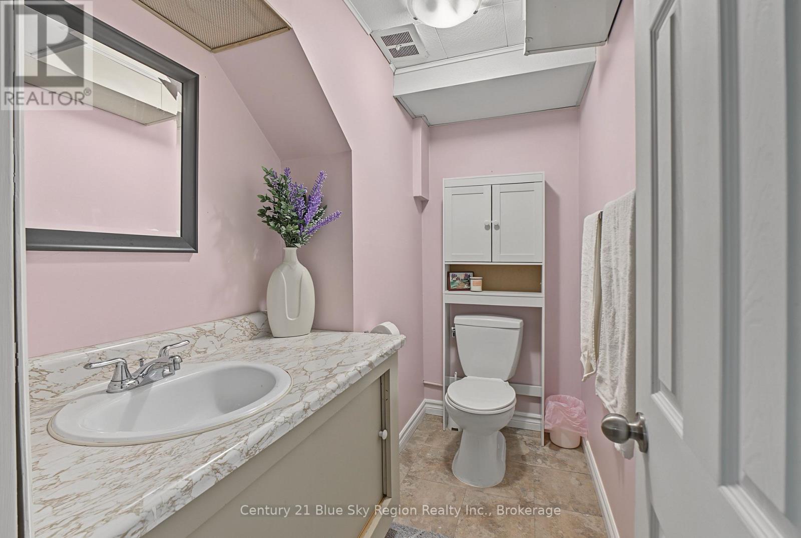 267 Barber Avenue Property Photo 36