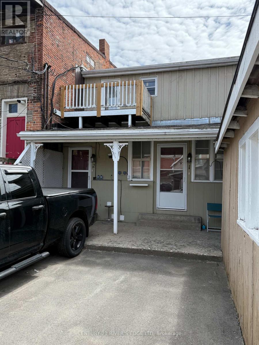 108-112 King Street W Property Photo 2