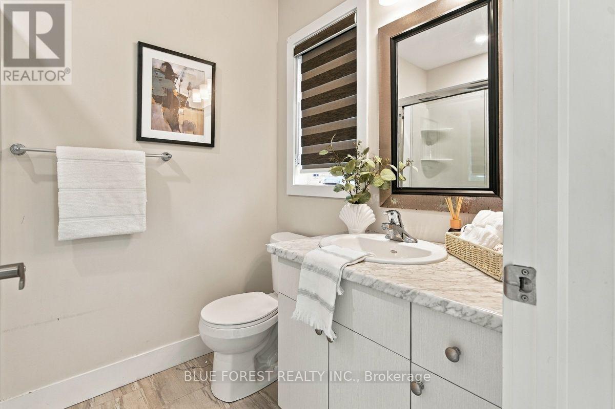 2112 Meadowgate Boulevard Property Photo 27