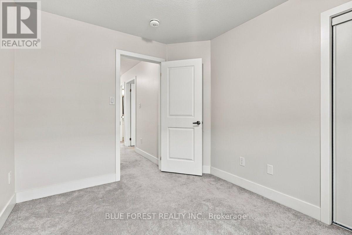 2112 Meadowgate Boulevard Property Photo 32
