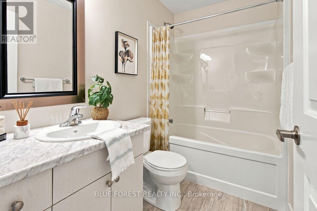 2112 Meadowgate Boulevard Property Photo 33