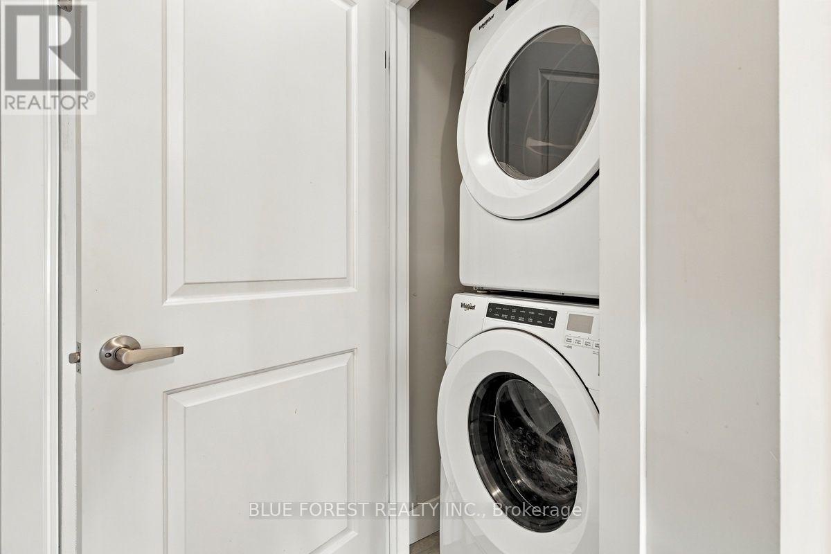 2112 Meadowgate Boulevard Property Photo 34