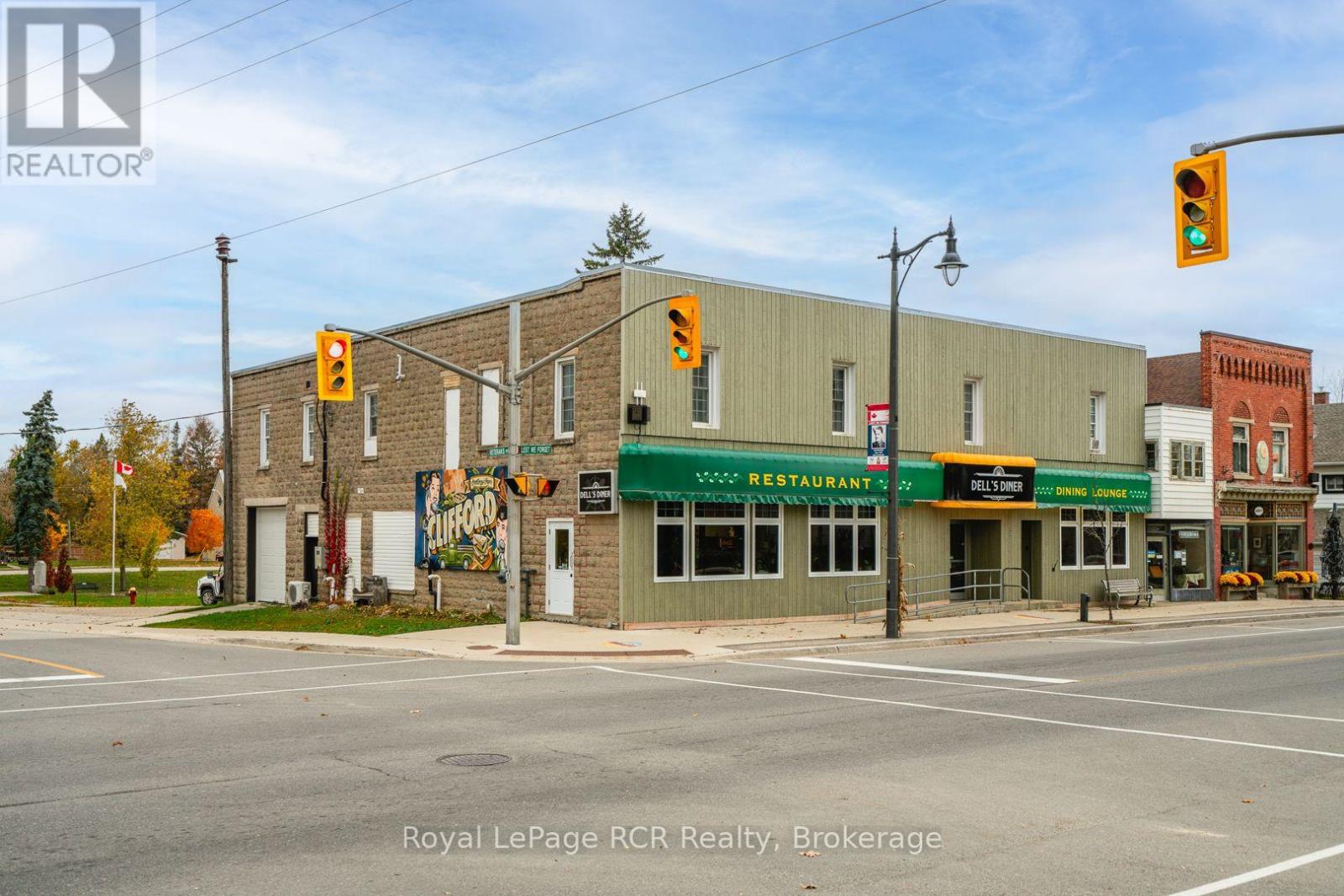 3 Elora Street Property Photo 1