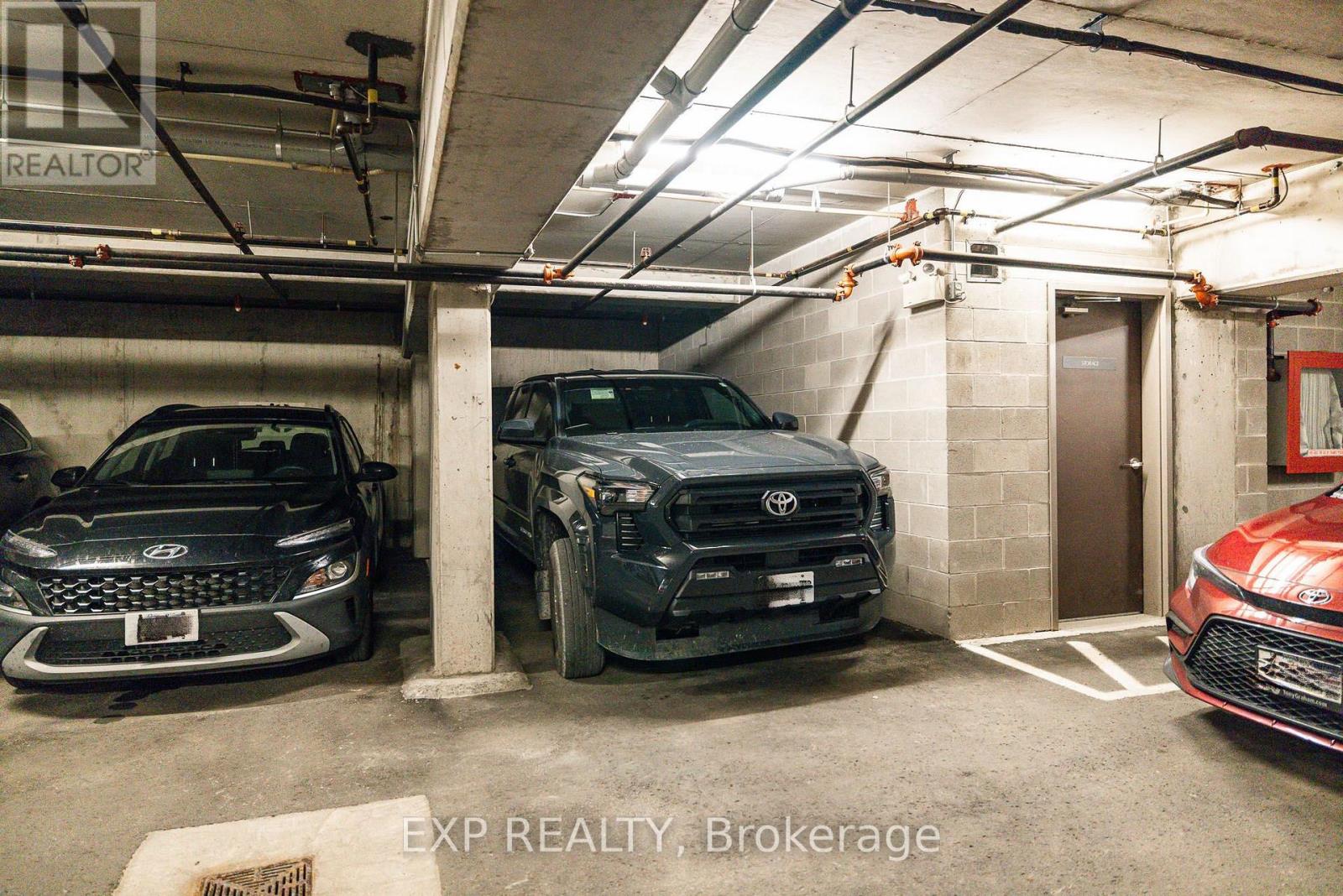 Unit 1 Level 1 - 122 Guigues Avenue W Property Photo 25