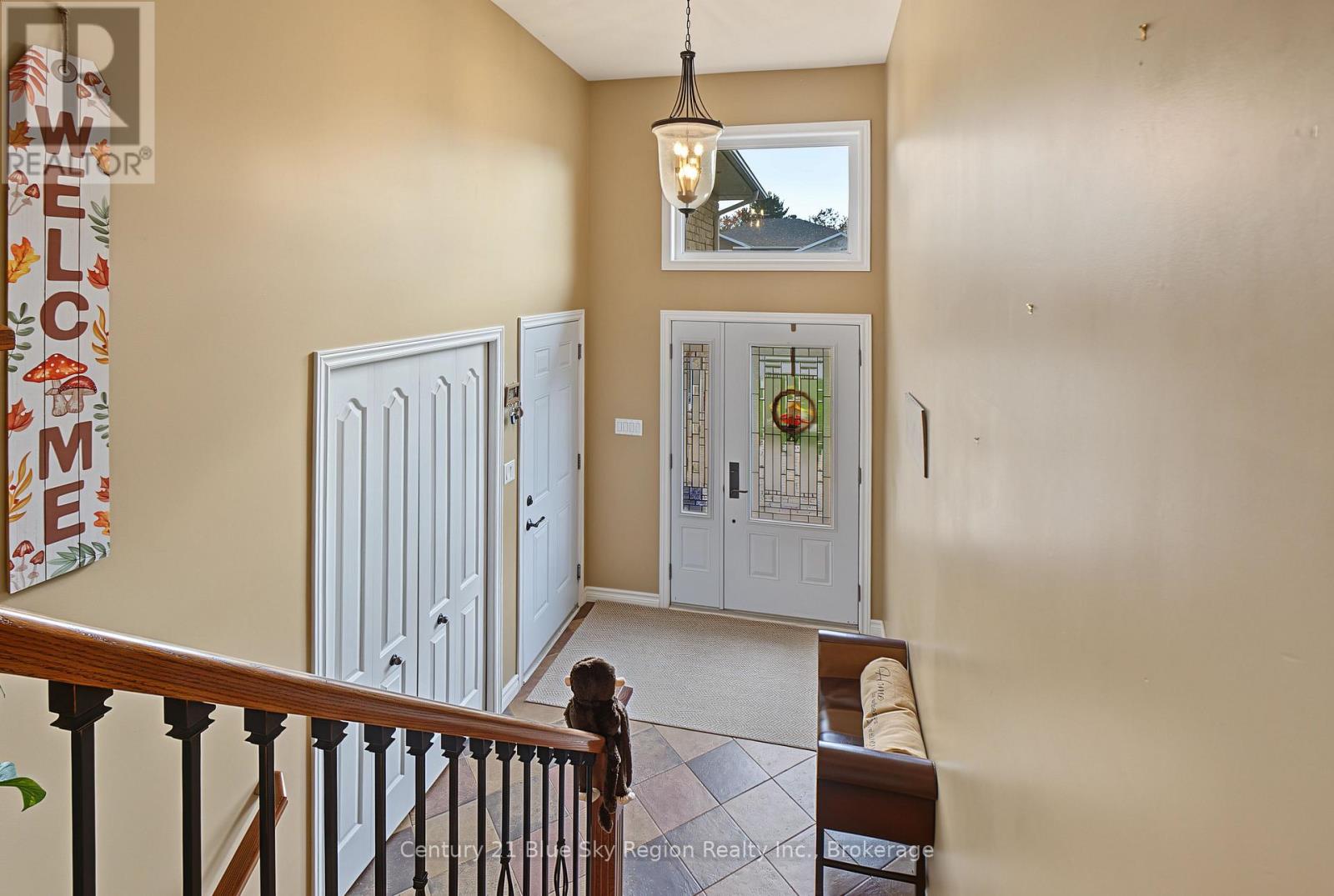 70 Dellandrea Drive Property Photo 2