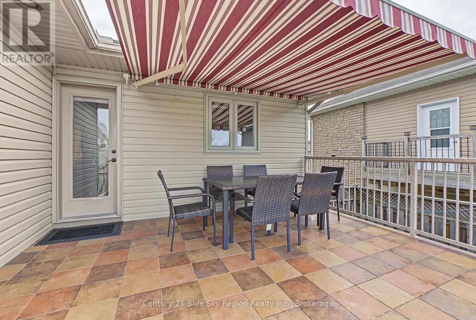 70 Dellandrea Drive Property Photo 10
