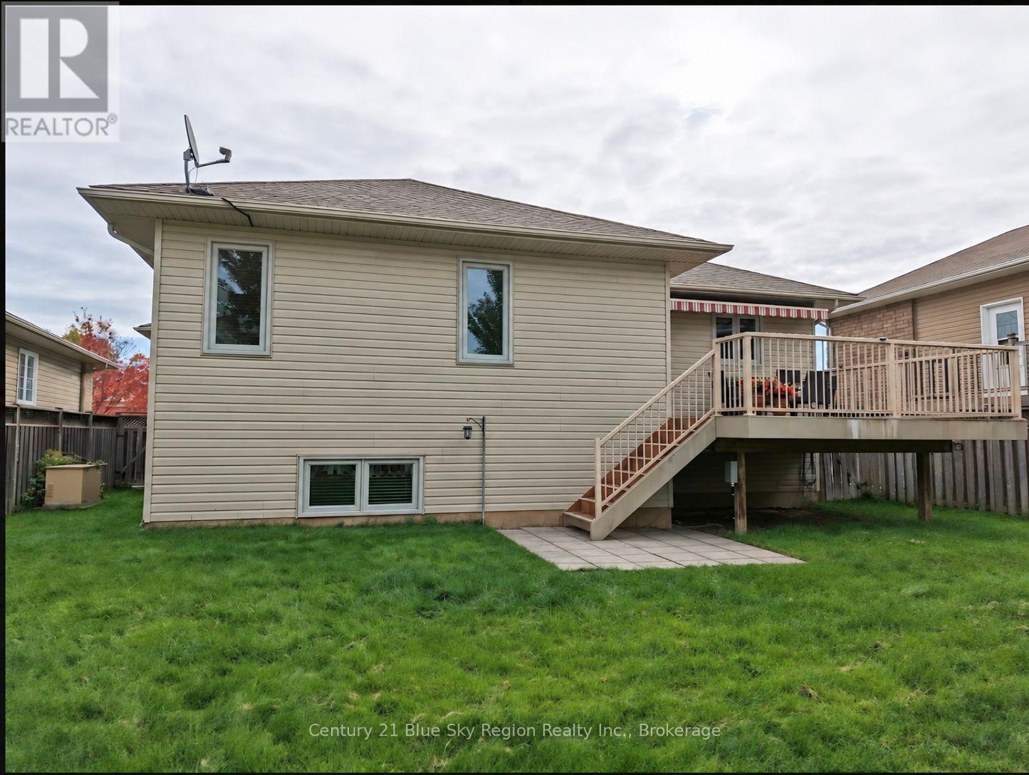 70 Dellandrea Drive Property Photo 11