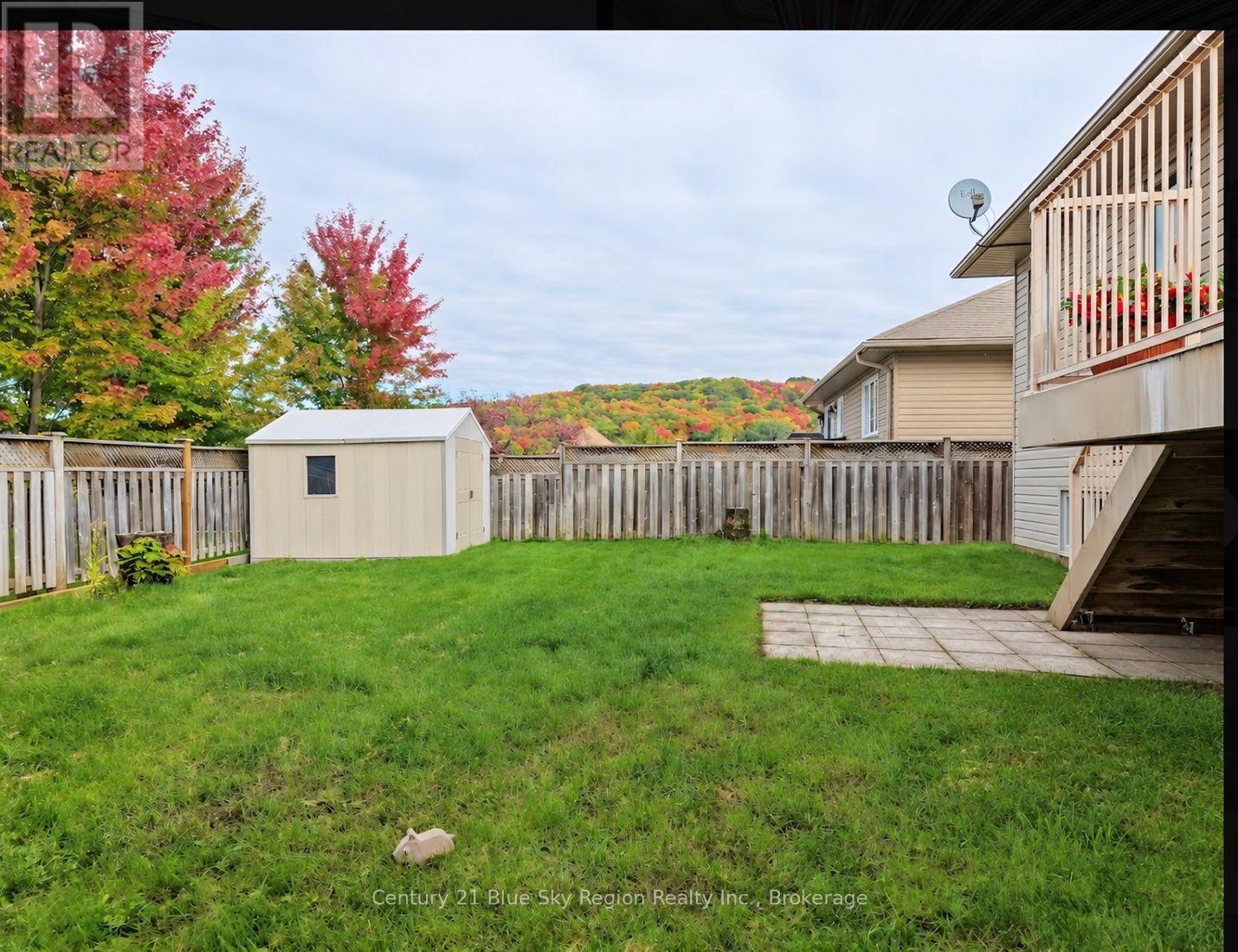 70 Dellandrea Drive Property Photo 12