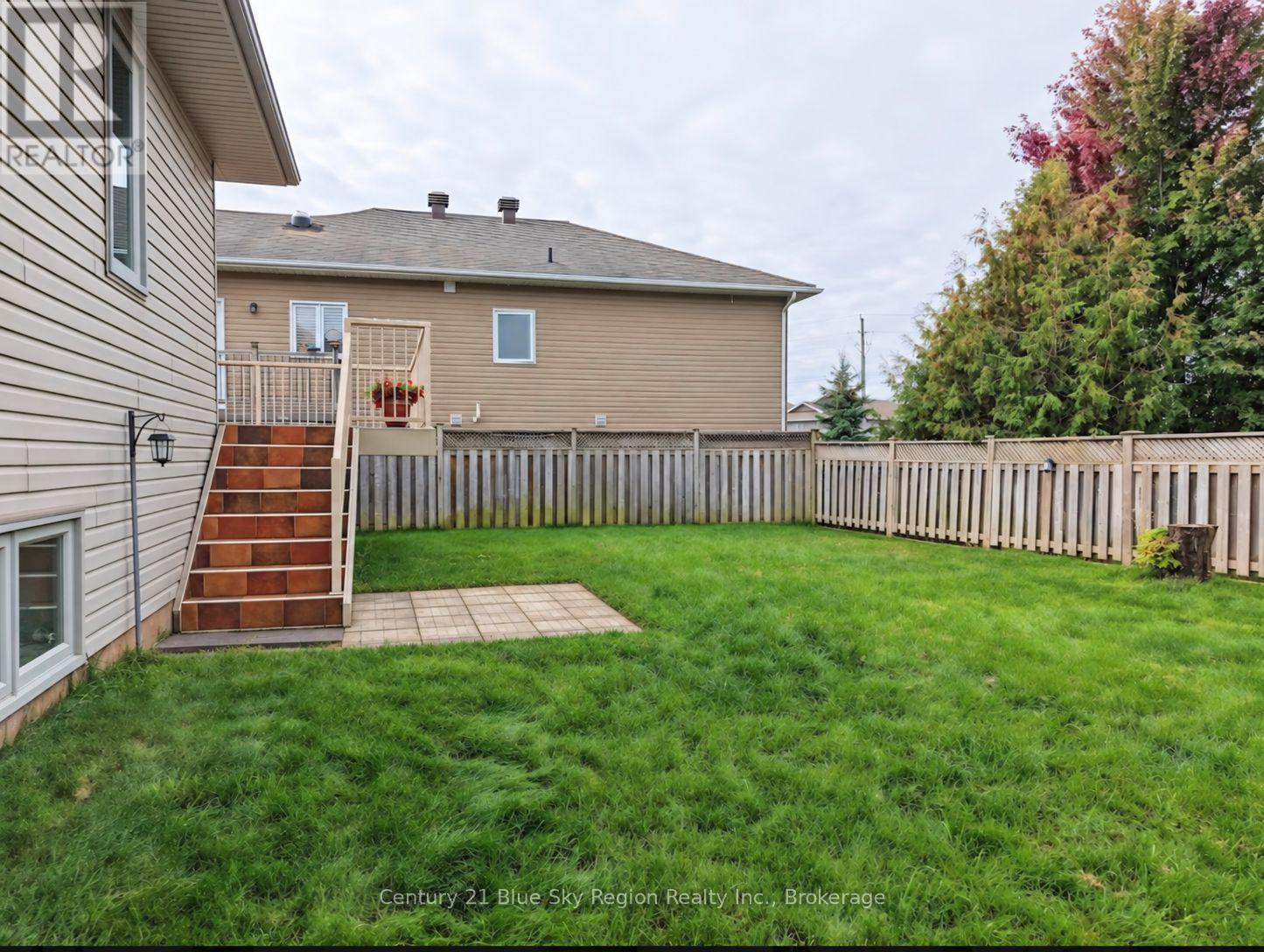 70 Dellandrea Drive Property Photo 13