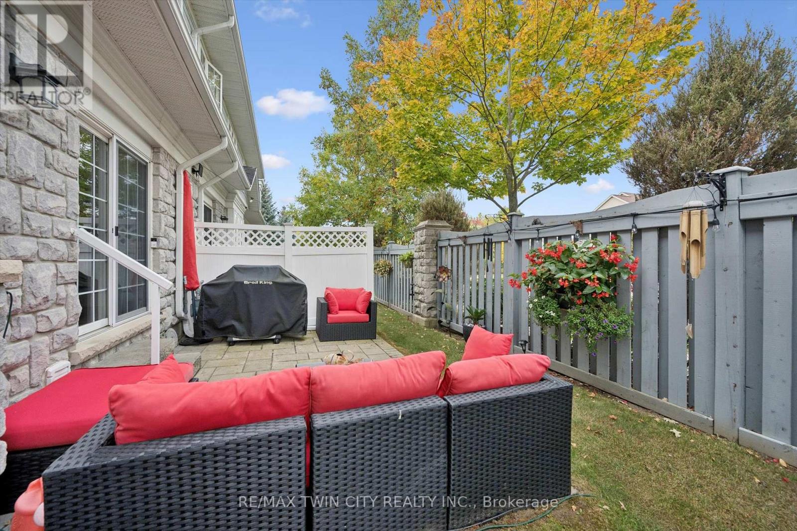 9 - 276 Sims Estate Drive Property Photo 30