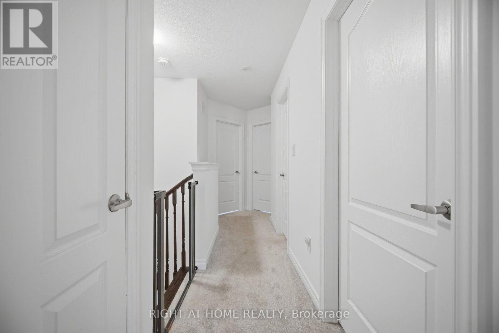 79 - 166 Deerpath Drive Property Photo 26