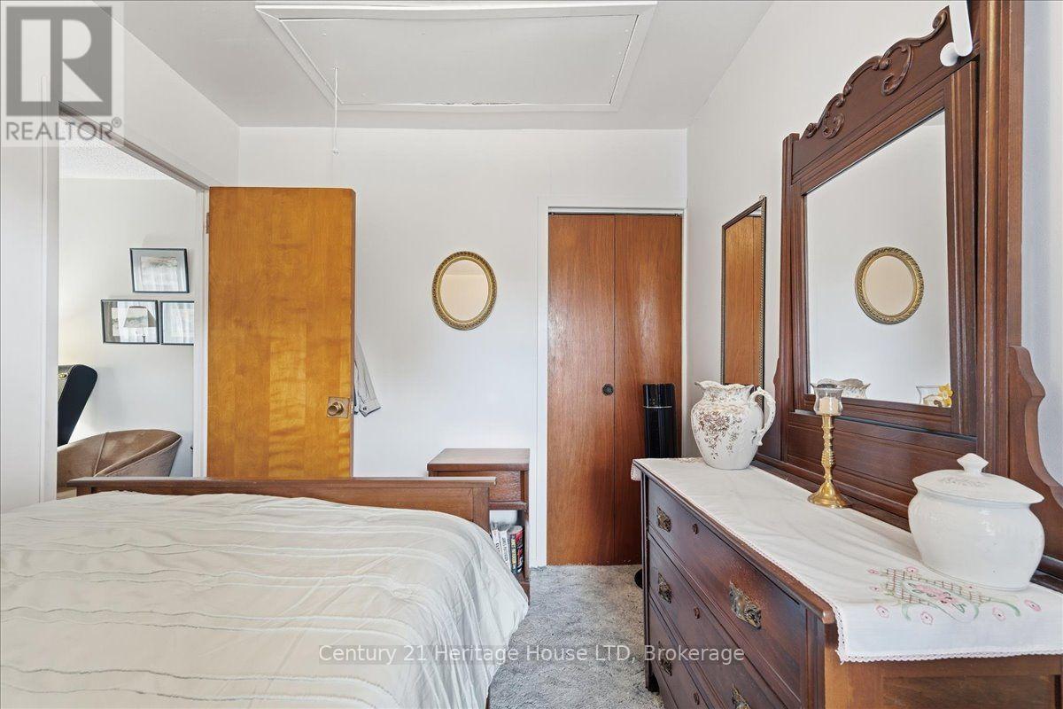 26 Coventry Street Property Photo 7