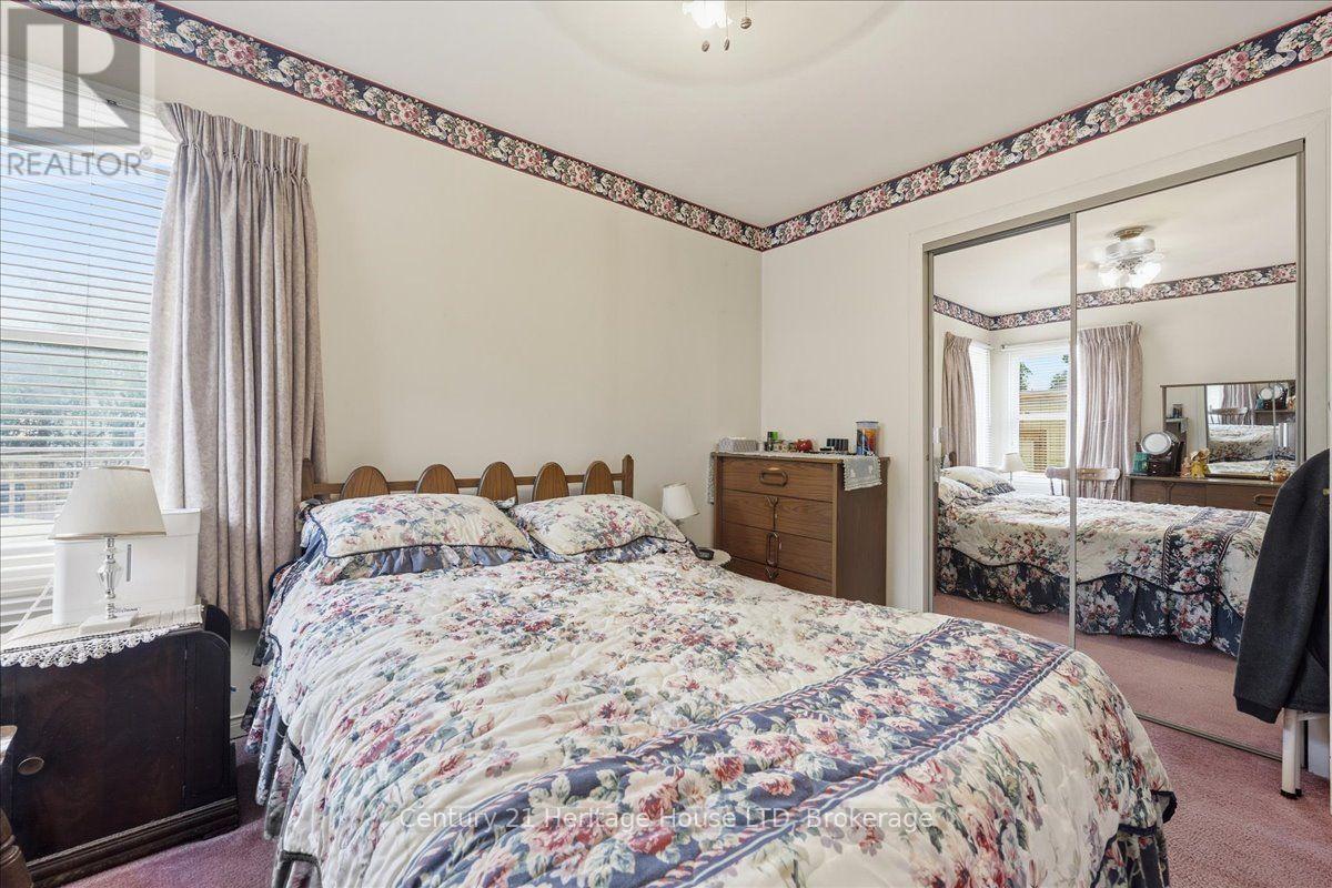 26 Coventry Street Property Photo 10