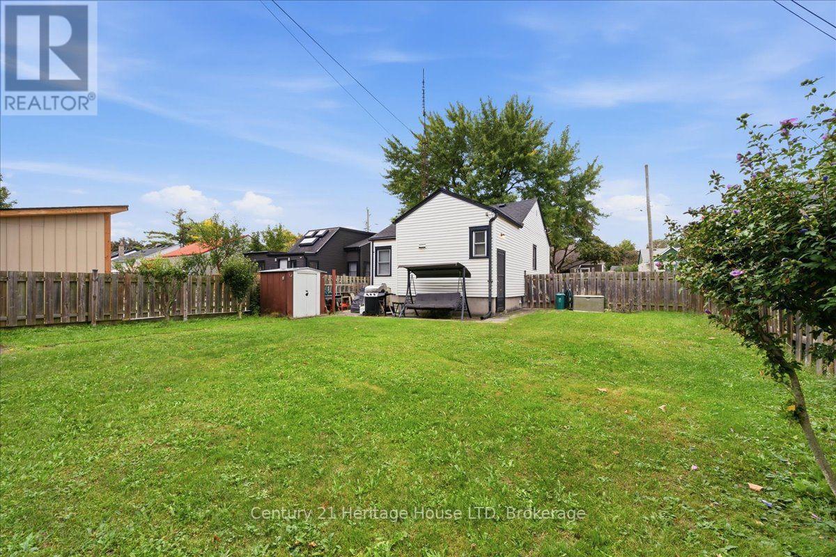 26 Coventry Street Property Photo 25