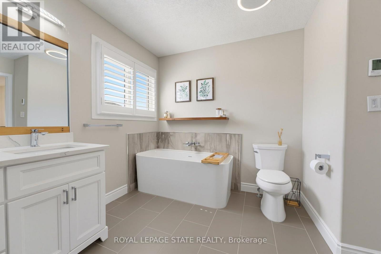 135 Mcnichol Drive Property Photo 22