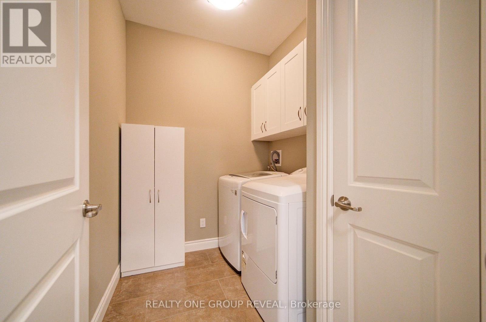 21 - 30 Cedar Street Property Photo 25