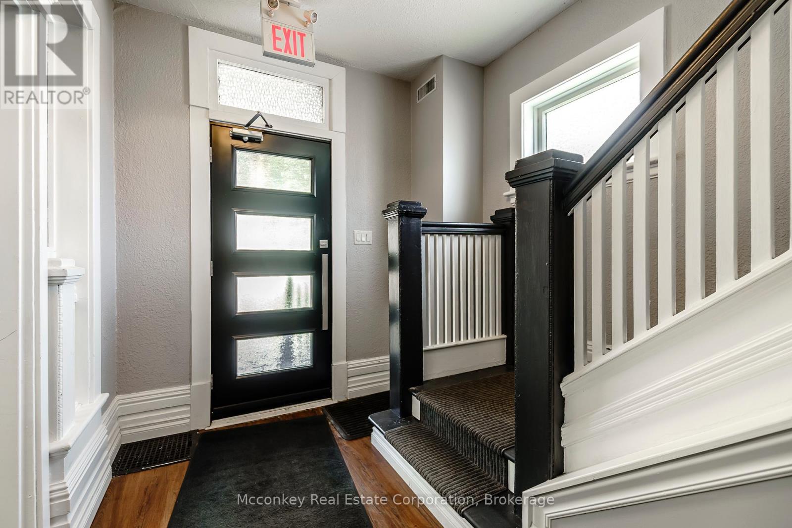 300 Aylmer Street N Property Photo 3