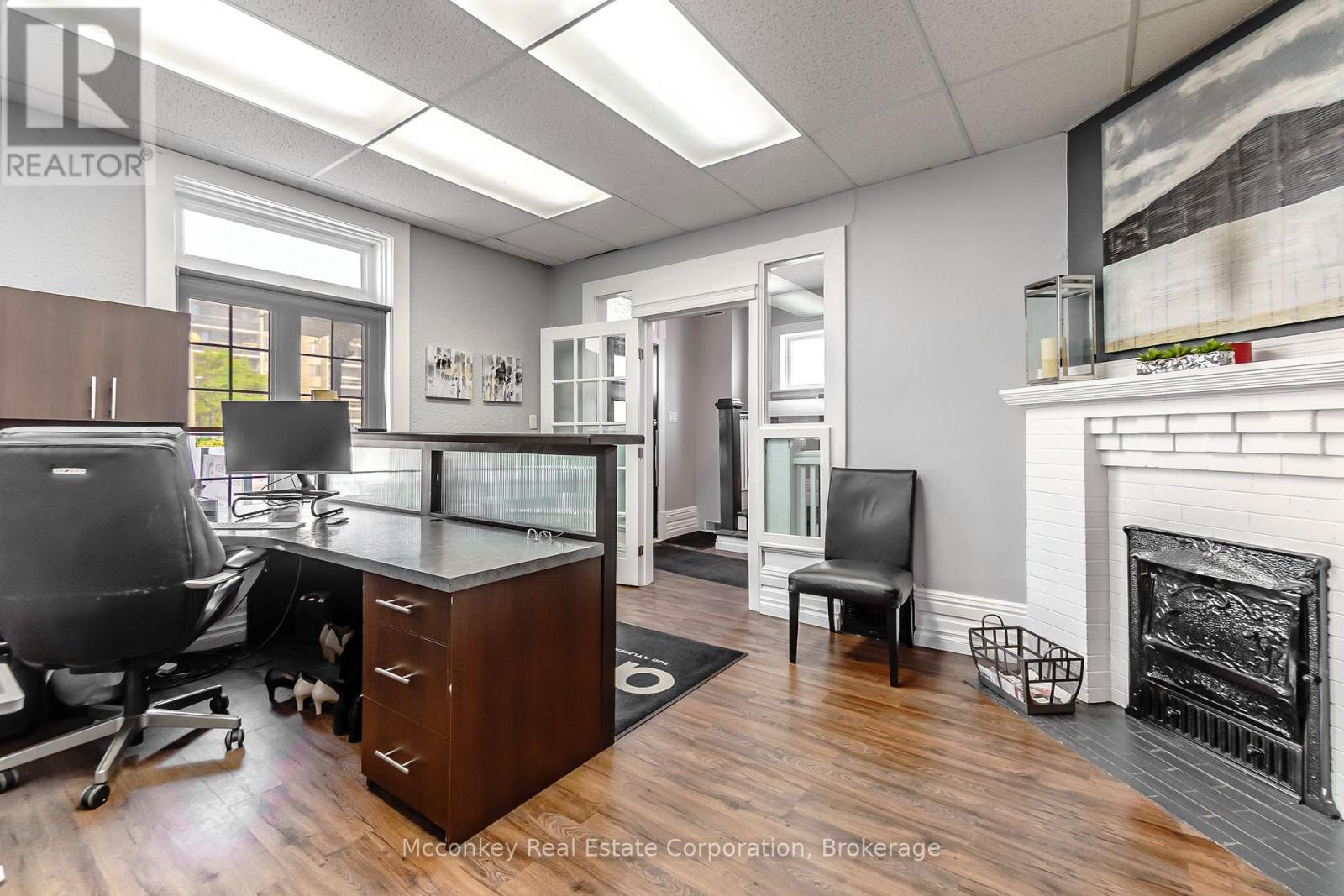300 Aylmer Street N Property Photo 8