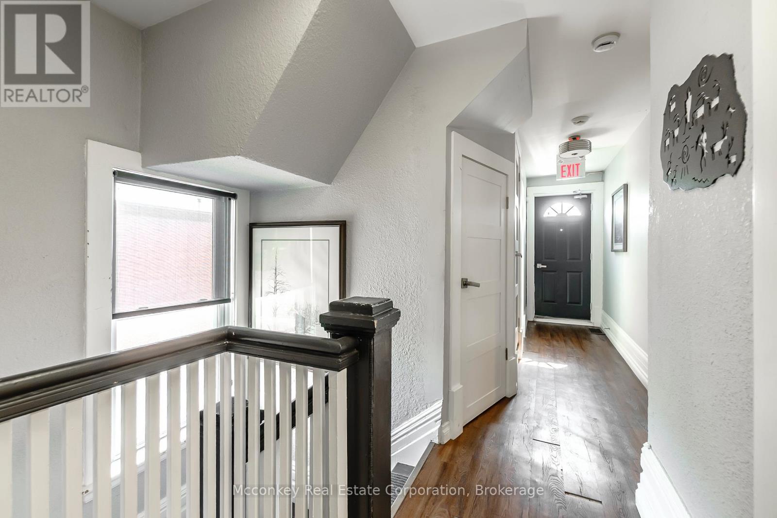 300 Aylmer Street N Property Photo 13