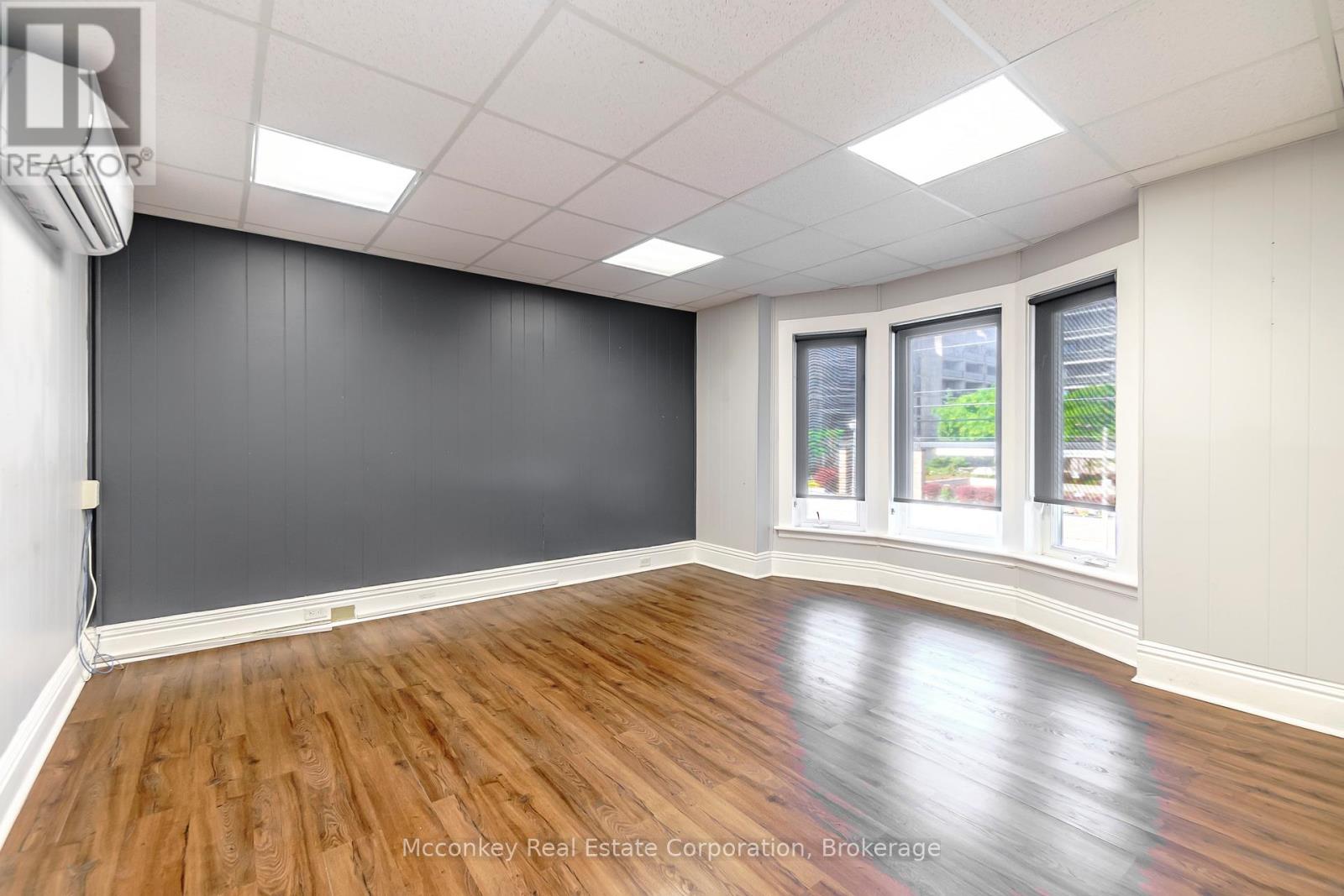 300 Aylmer Street N Property Photo 14