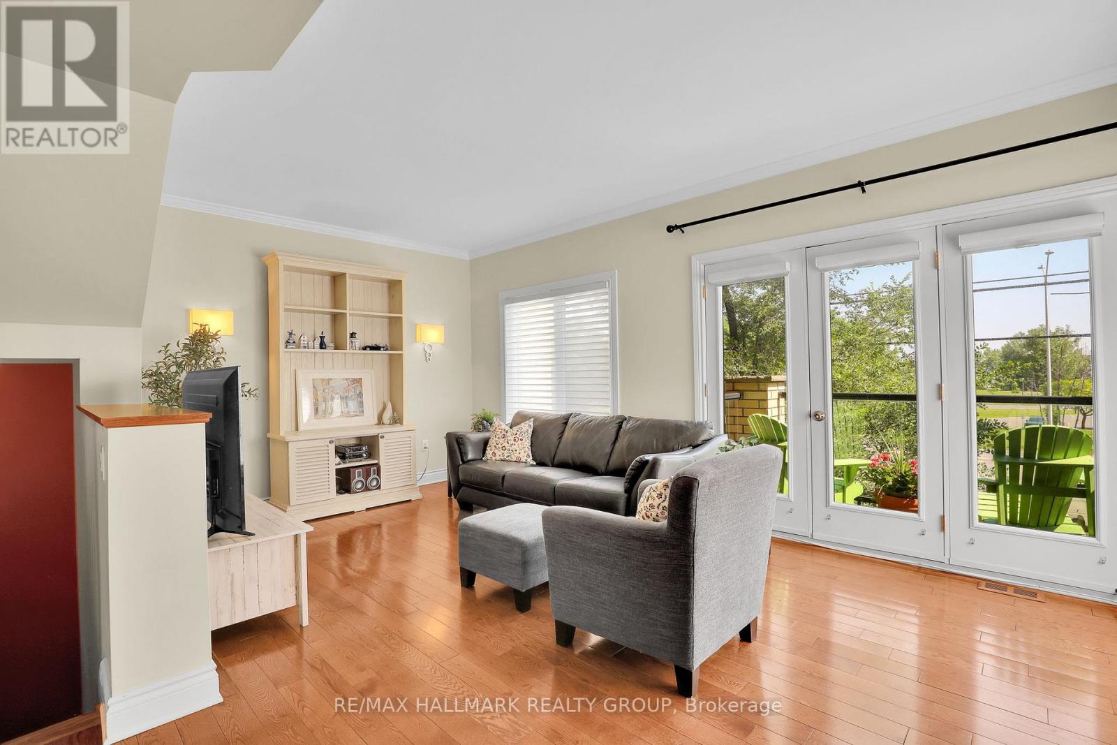 3356 Carling Avenue Property Photo 6