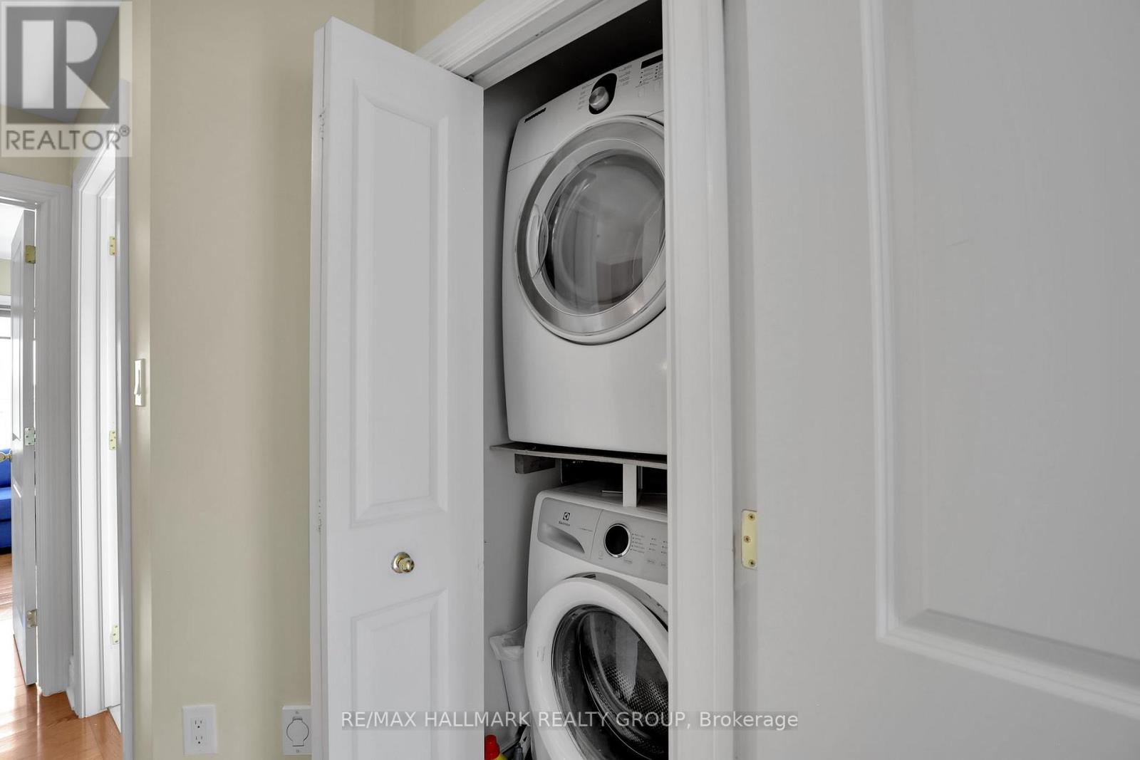 3356 Carling Avenue Property Photo 22