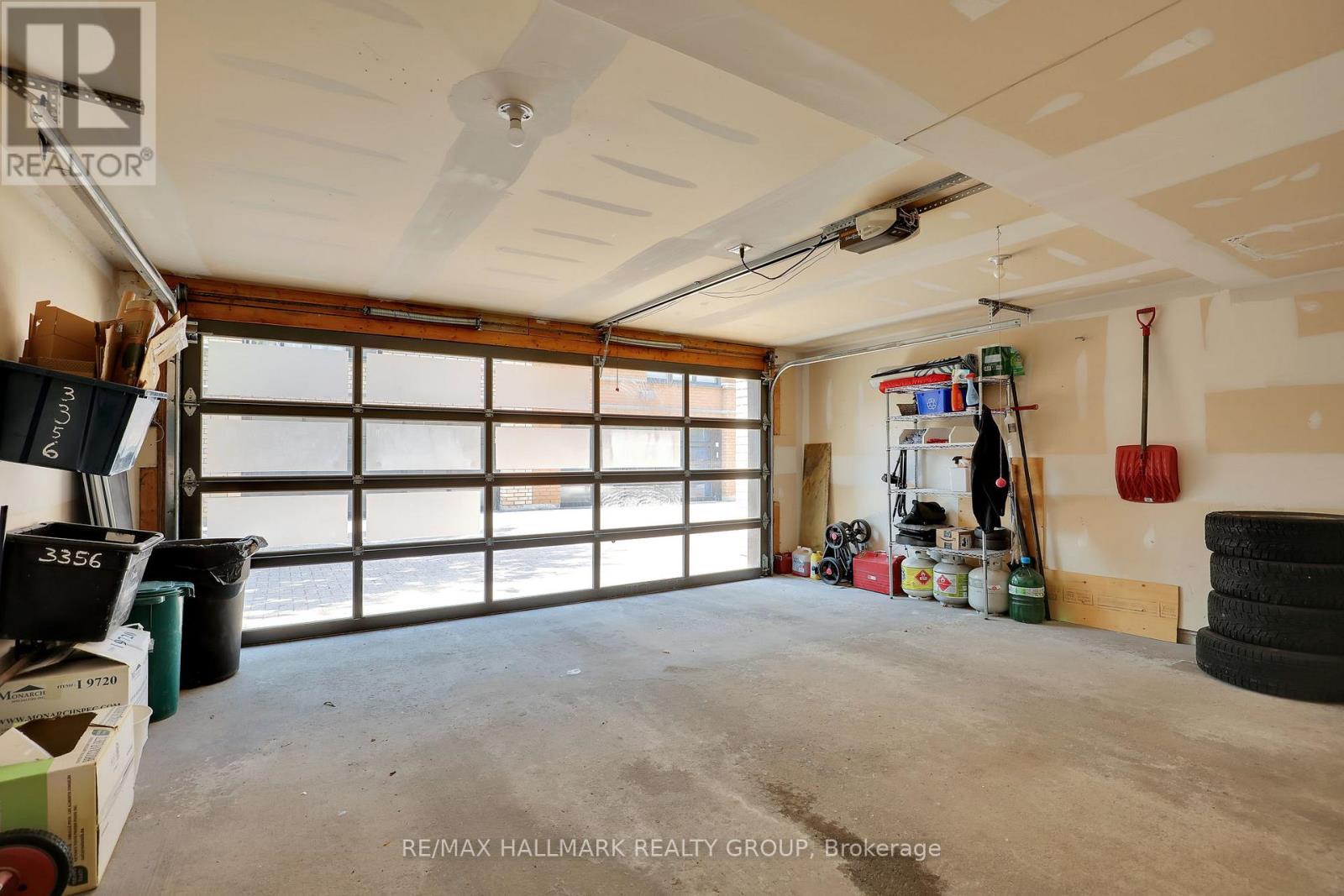 3356 Carling Avenue Property Photo 29