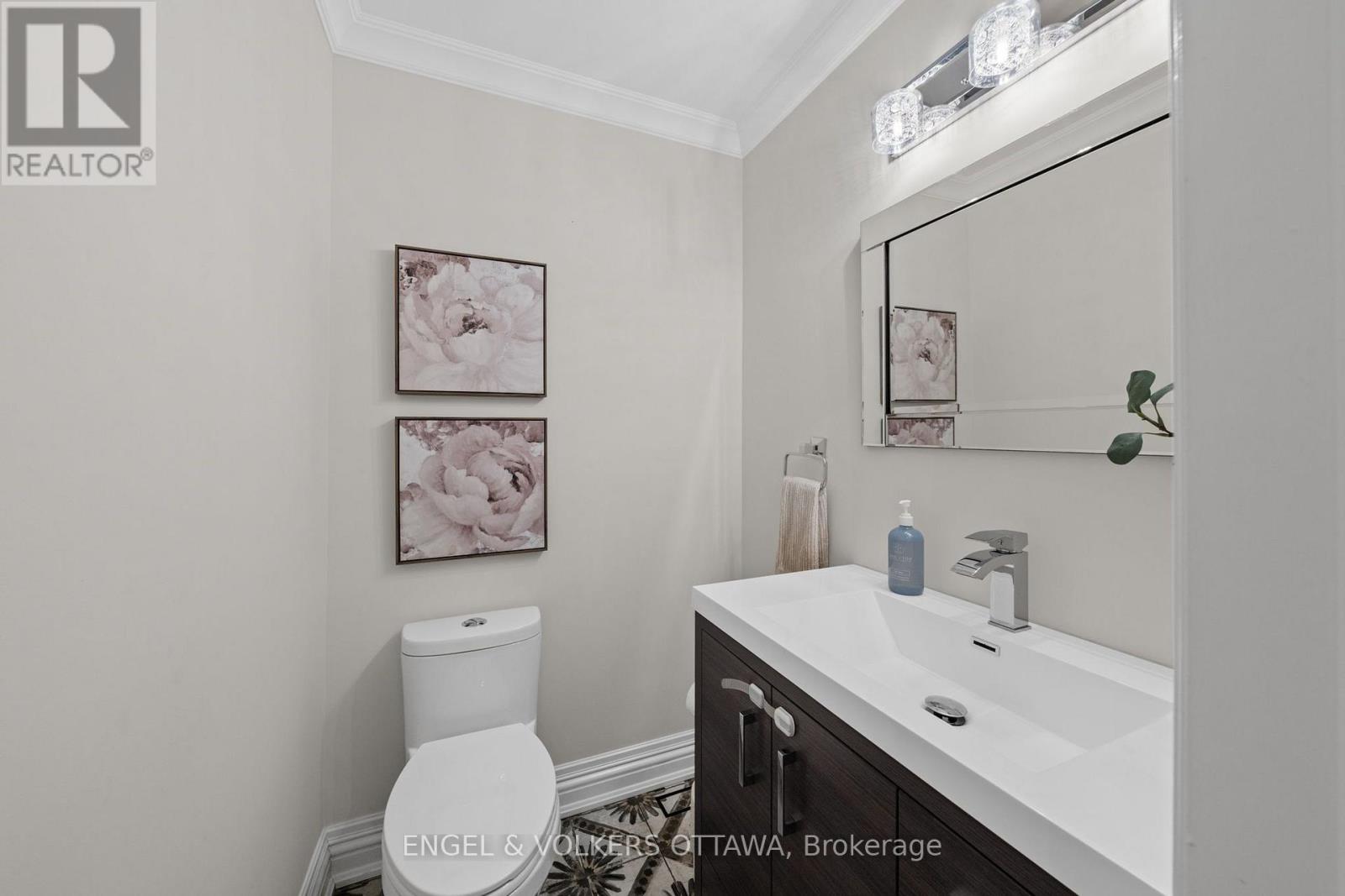 5833a Rideau Valley Drive N Property Photo 21